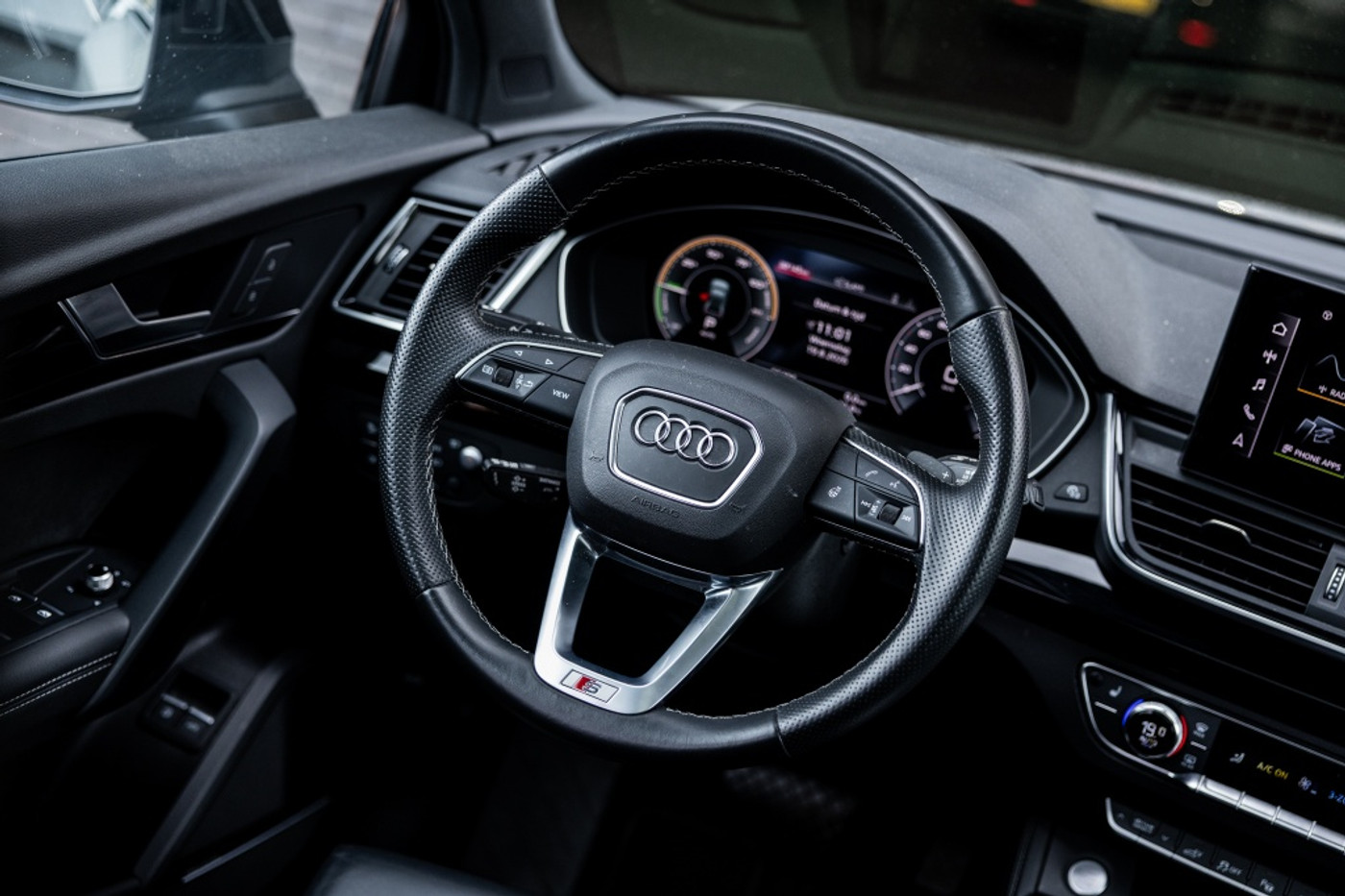 Foto van Audi Q5 55 TFSI E