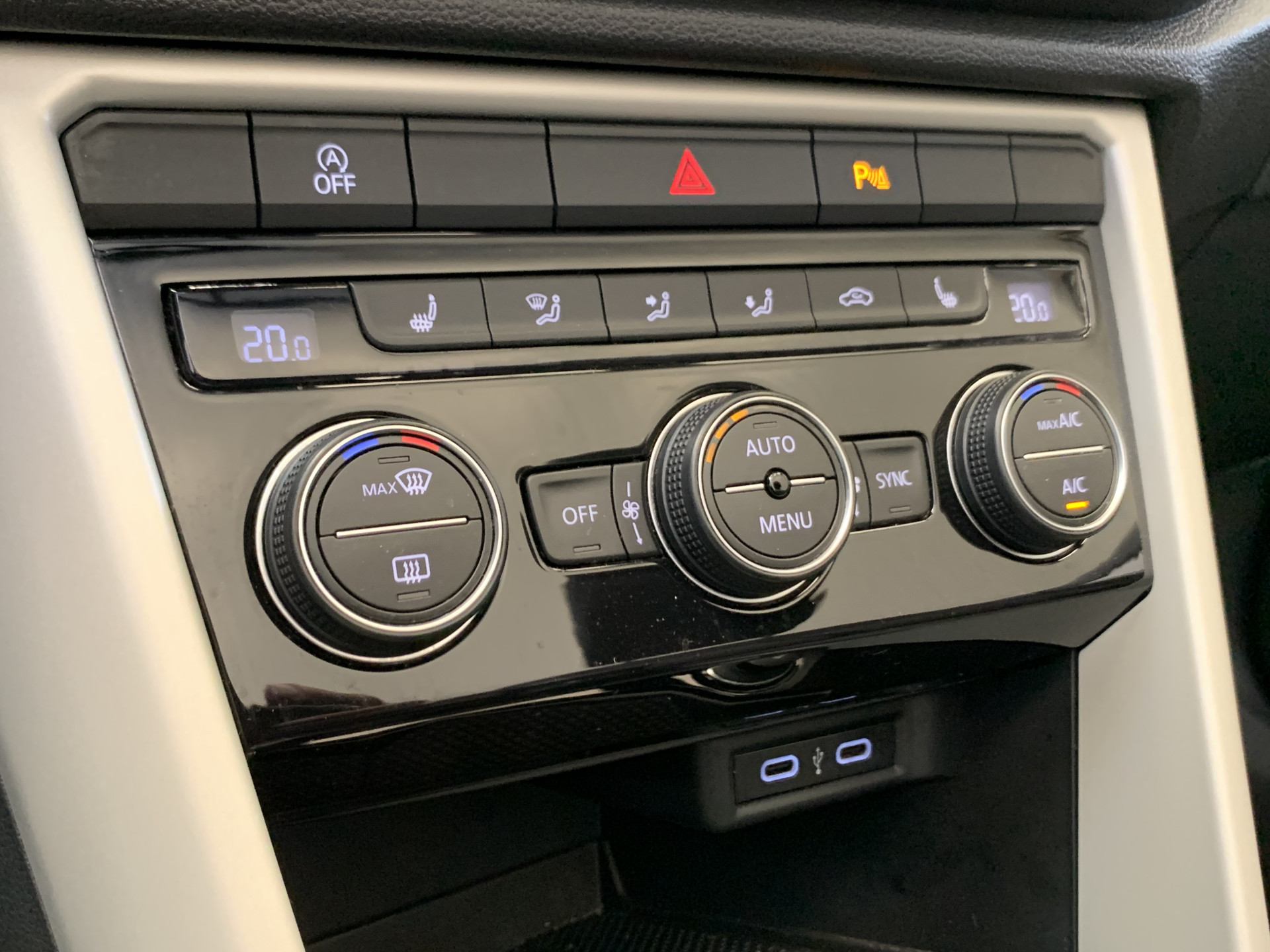 Foto van Volkswagen T-roc