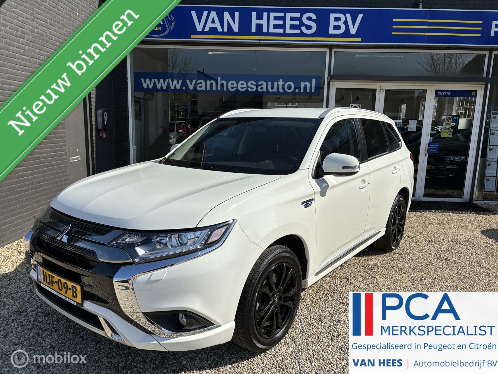 Mitsubishi Outlander 2.4 PHEV Intense+ 2020 - voorkant