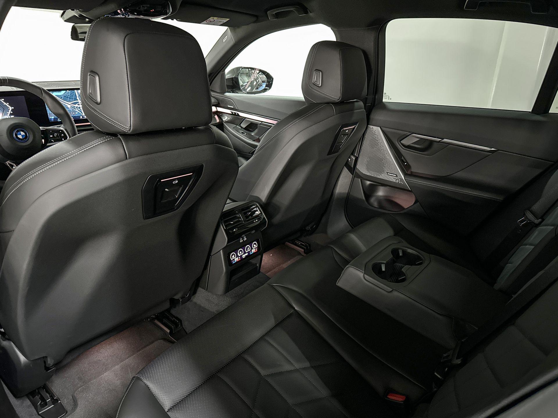 Foto van BMW I5 Edrive40