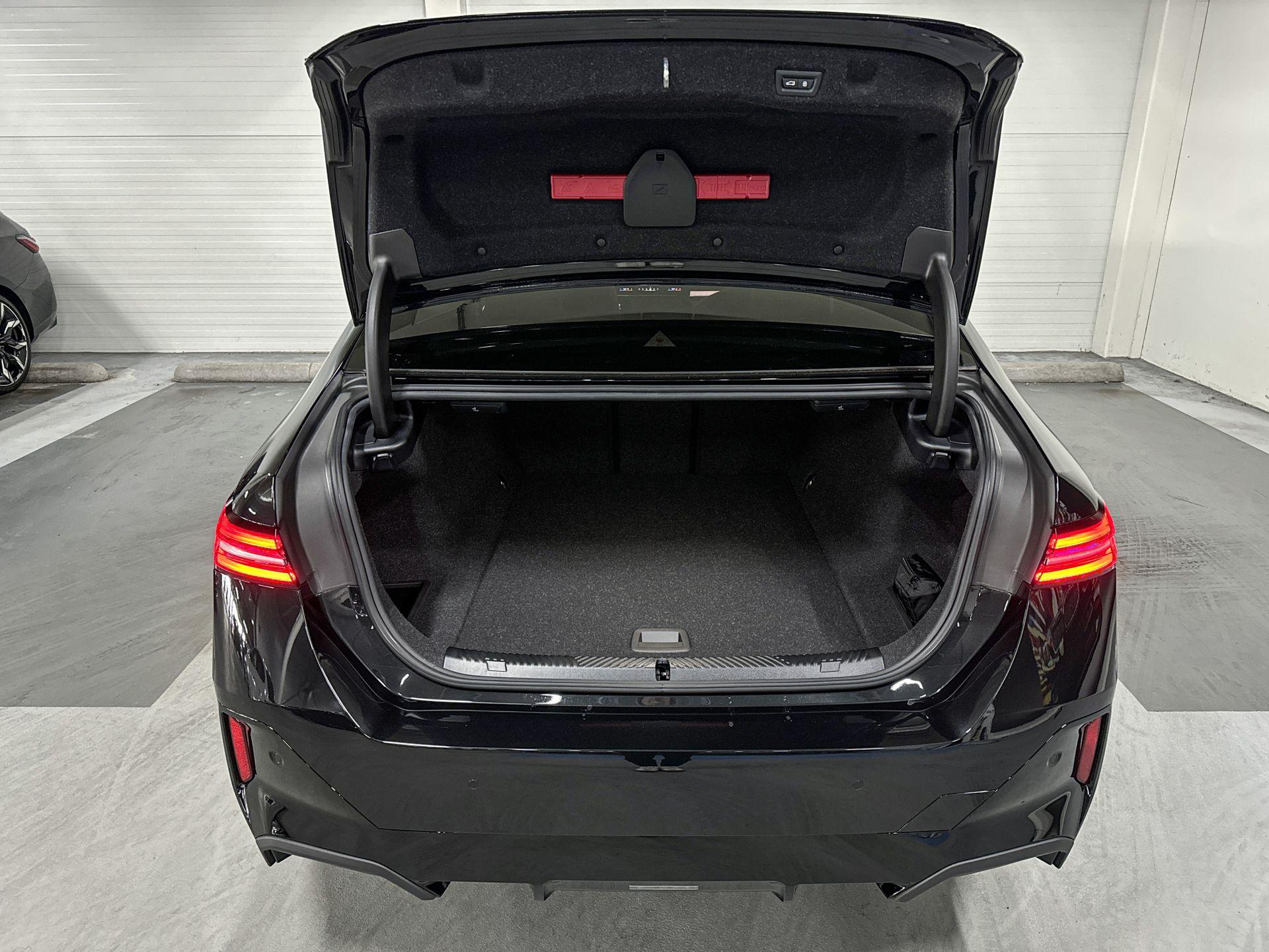 Foto van BMW I5 Edrive40