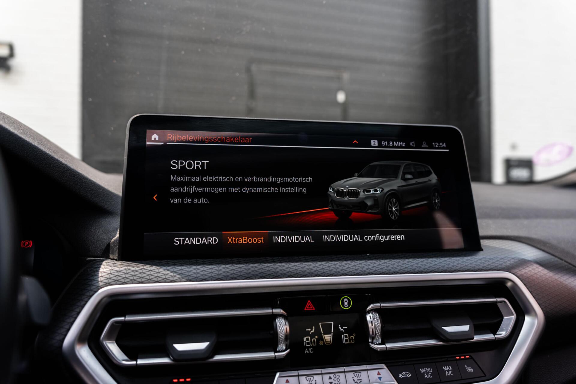 Foto van BMW X3 Xdrive30e