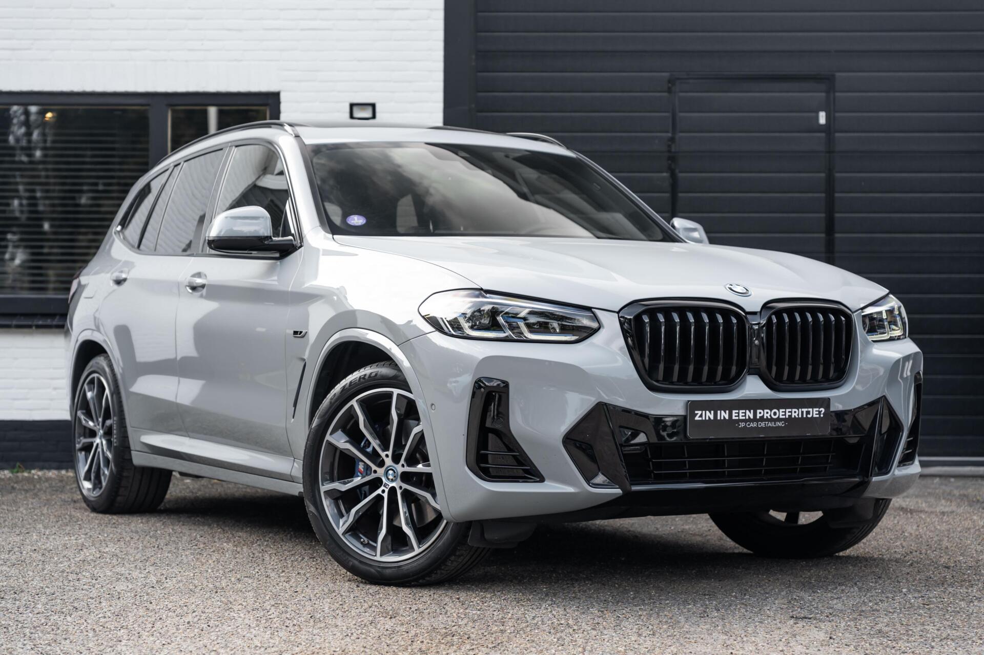 Foto van BMW X3 Xdrive30e