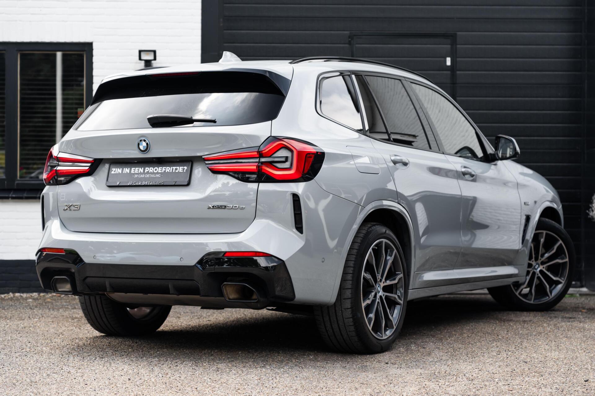 Foto van BMW X3 Xdrive30e
