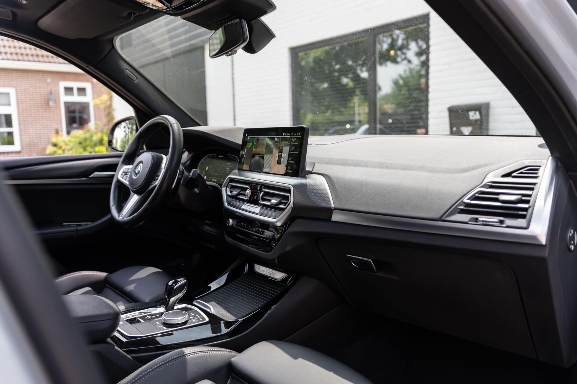 Foto van BMW X3 Xdrive30e