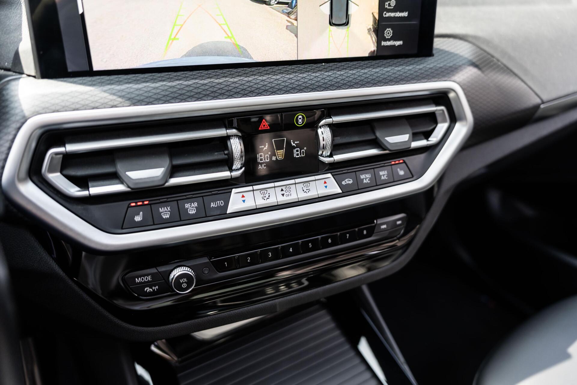 Foto van BMW X3 Xdrive30e