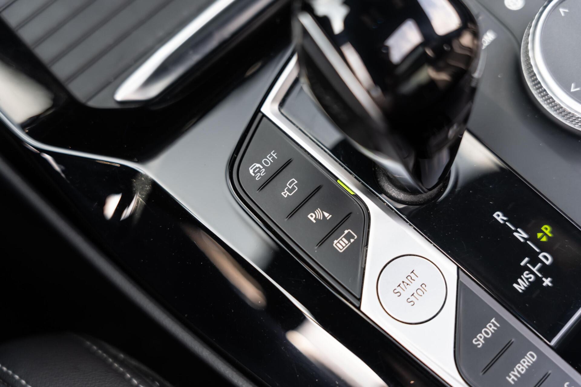 Foto van BMW X3 Xdrive30e