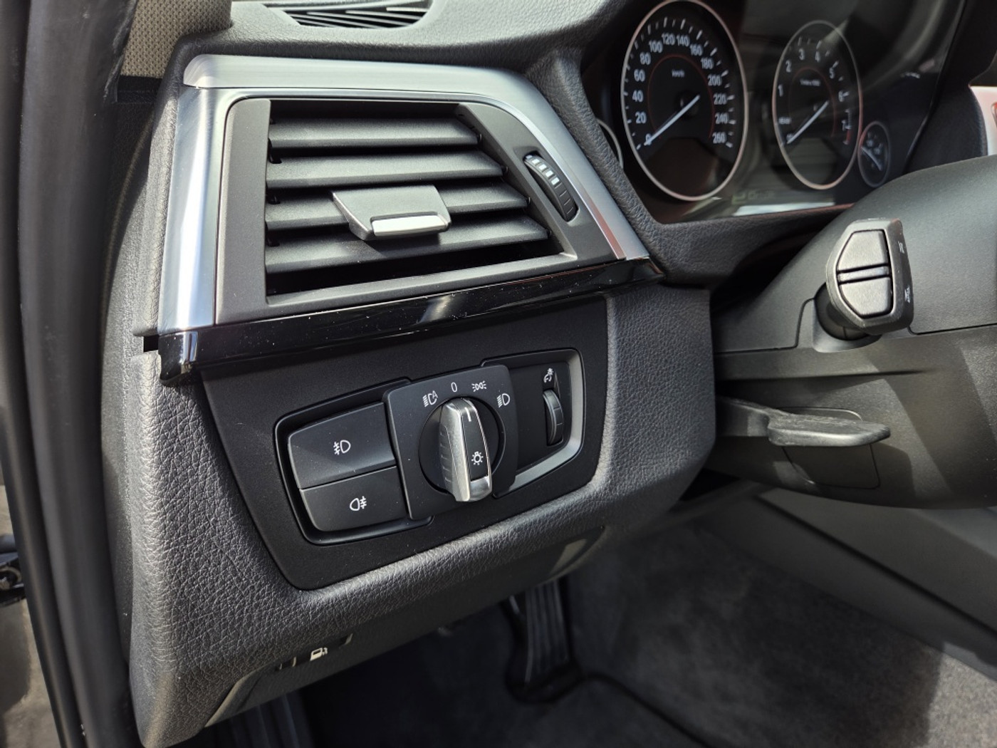 Foto van BMW 330e Iperformance