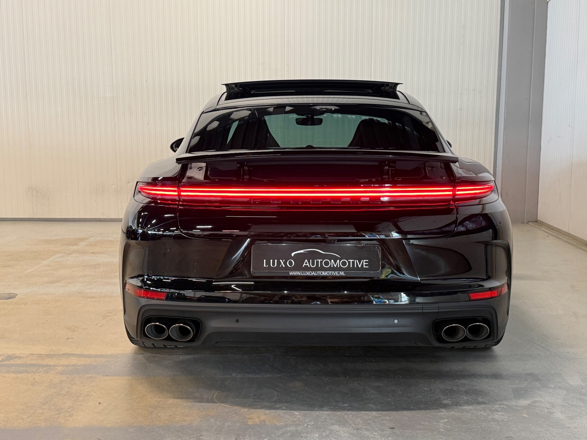 Foto van Porsche Panamera 4 E-hybrid