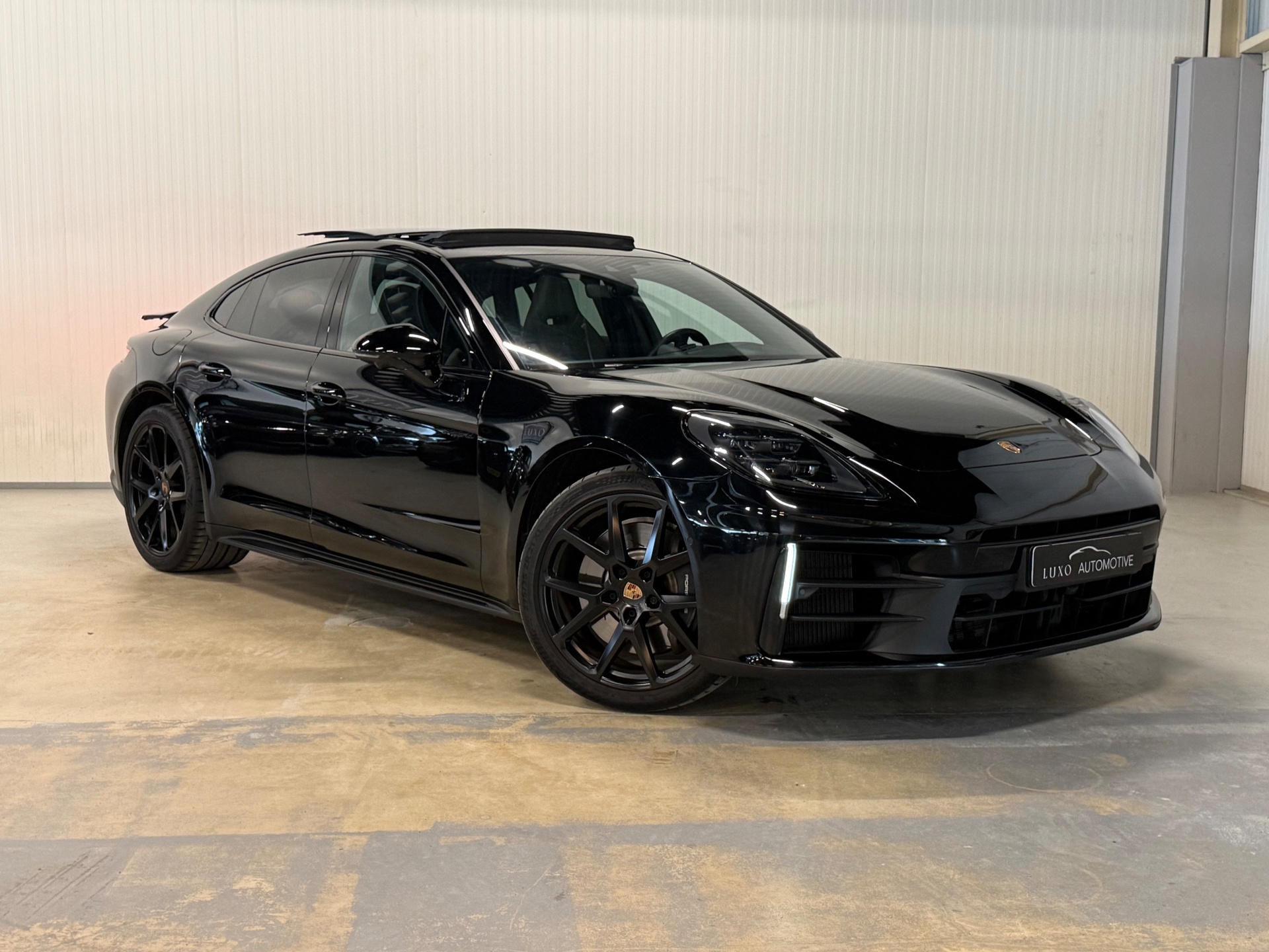Foto van Porsche Panamera 4 E-hybrid