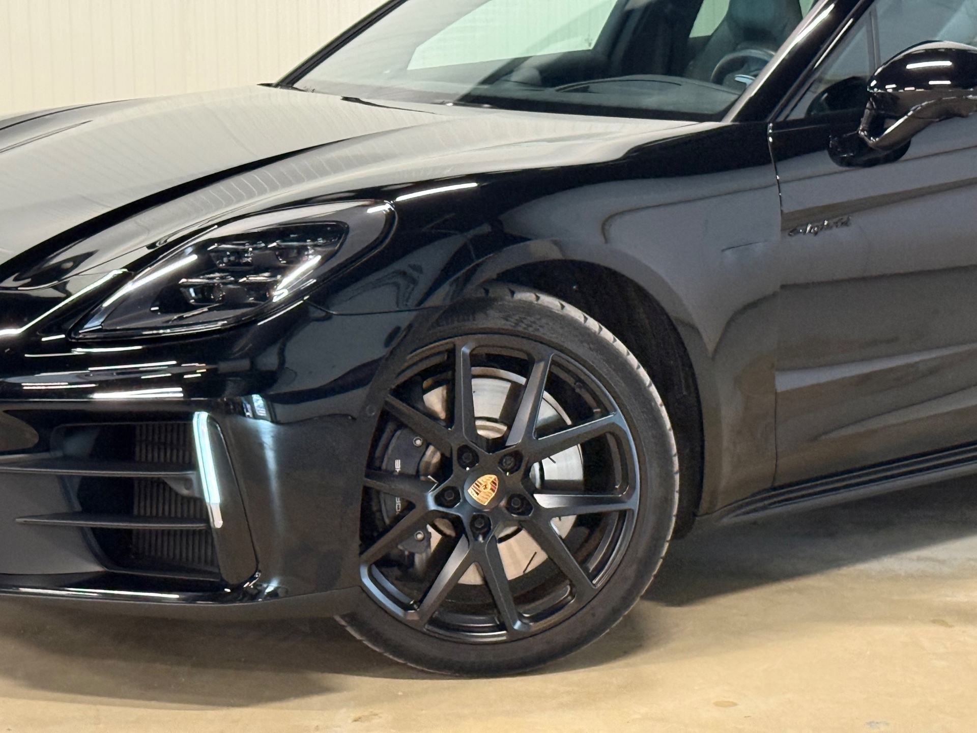 Foto van Porsche Panamera 4 E-hybrid
