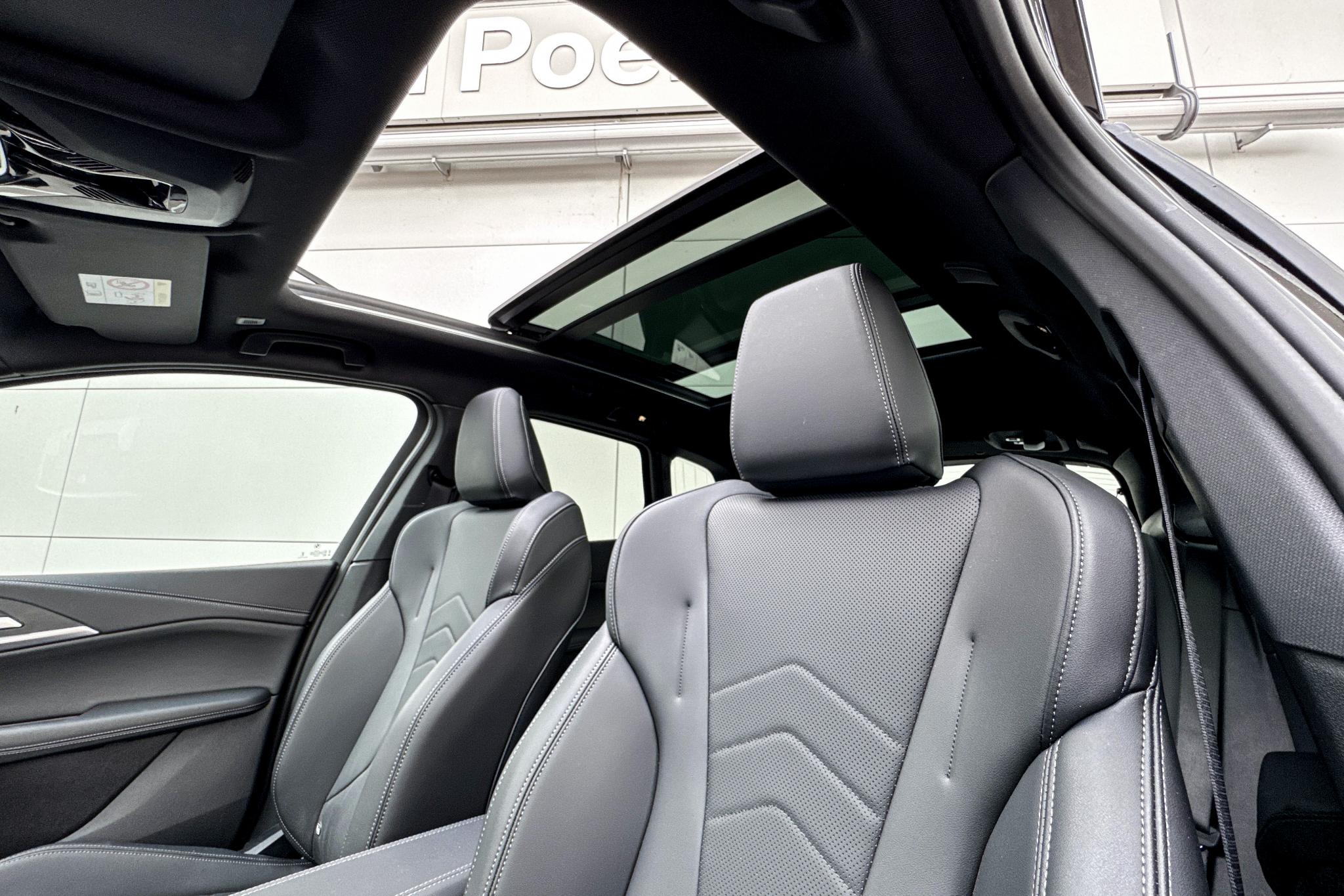 Foto van BMW 225e xDrive Active Tourer