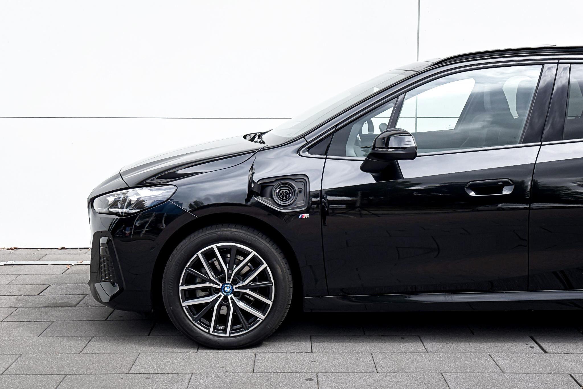 Foto van BMW 225e xDrive Active Tourer