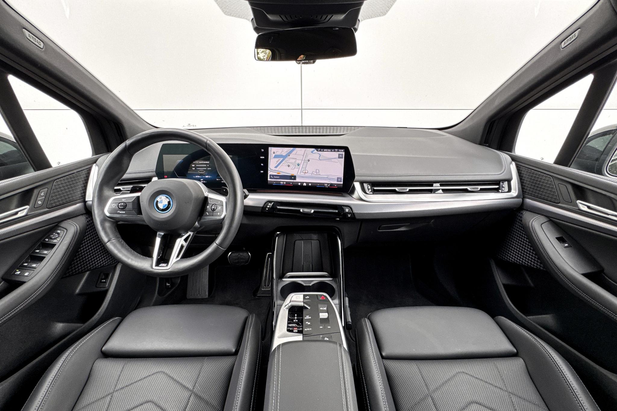 Foto van BMW 225e xDrive Active Tourer