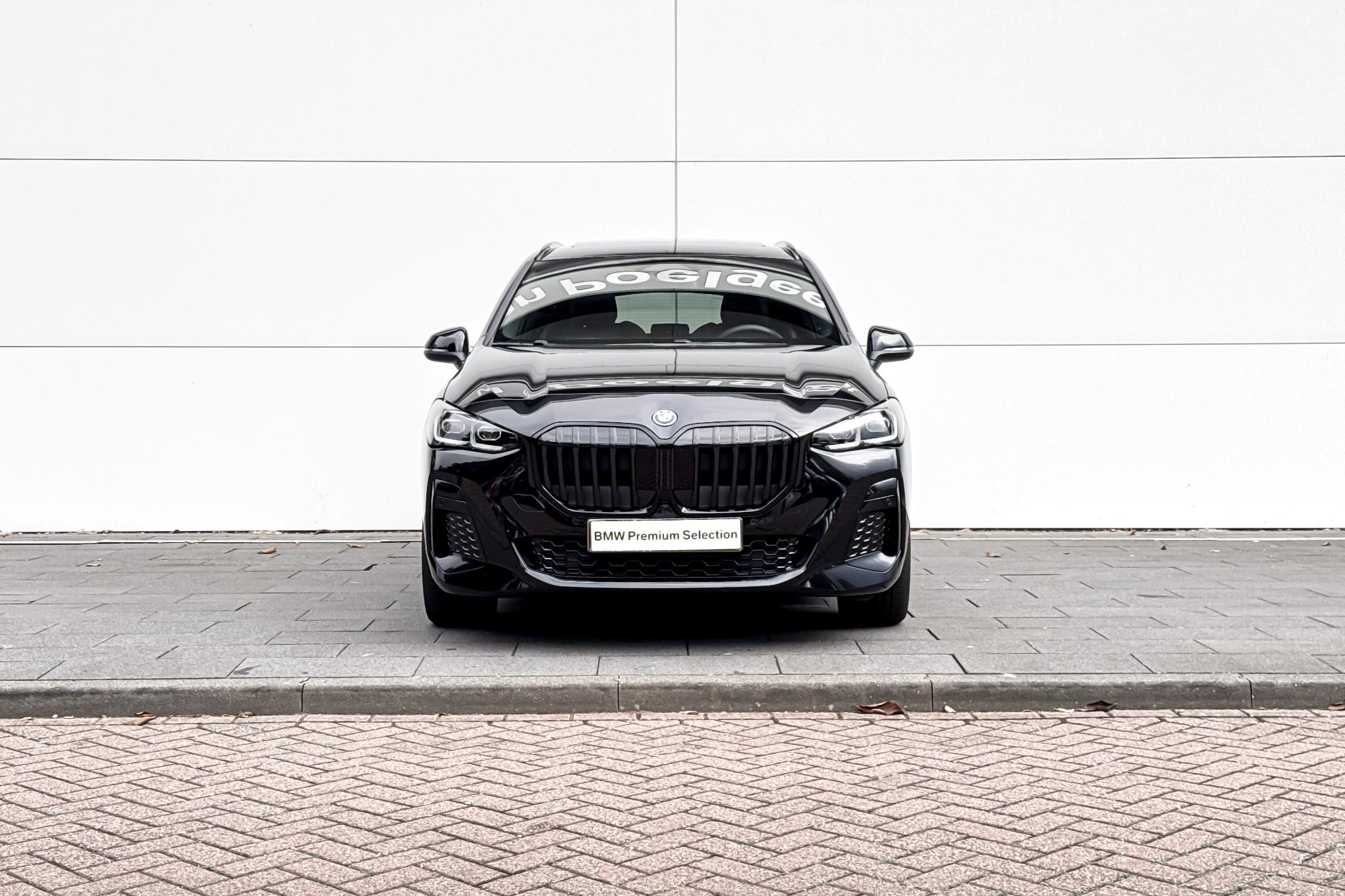 Foto van BMW 225e xDrive Active Tourer
