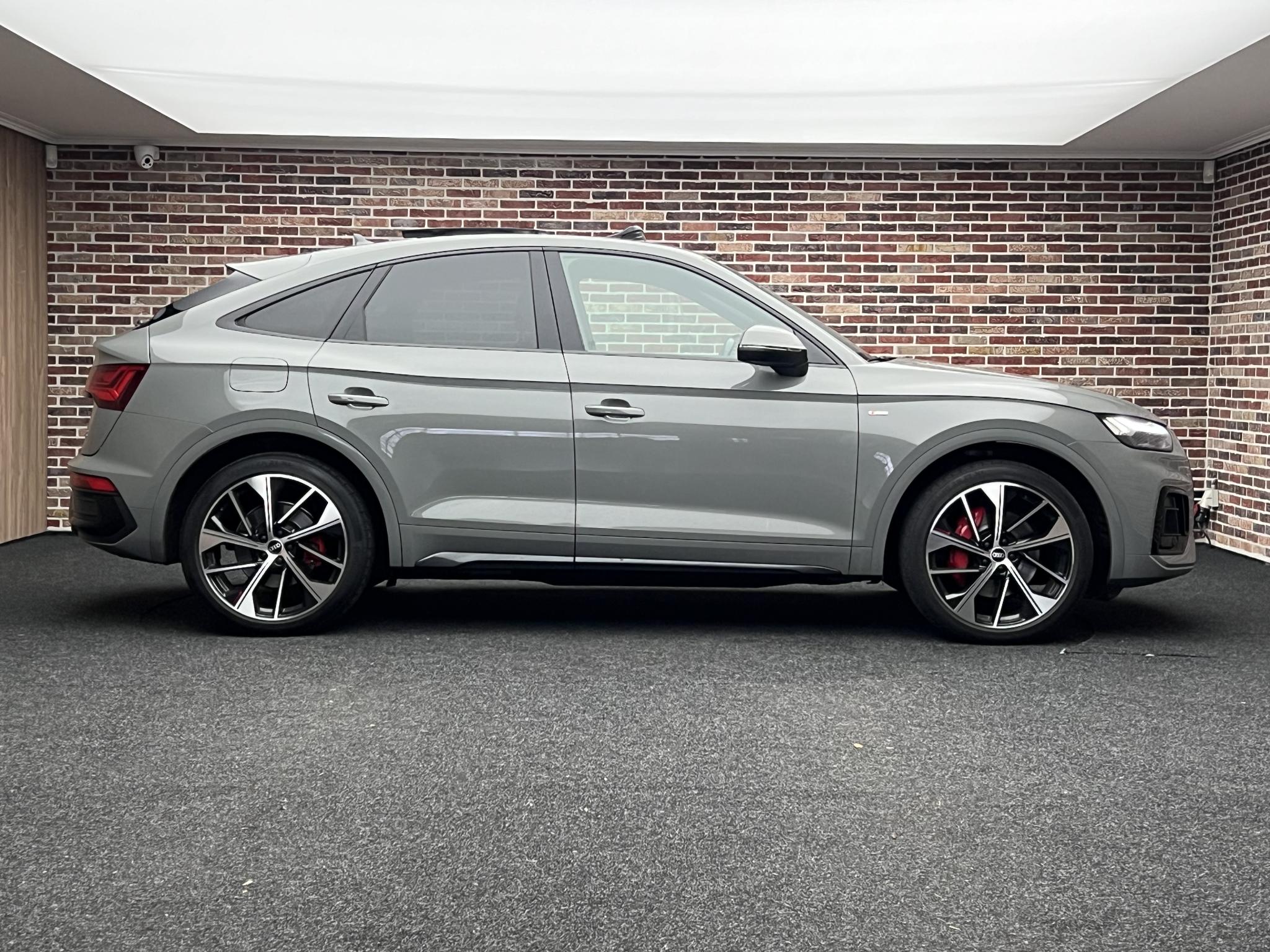 Foto van Audi Q5 Sportback 55 TFSI E