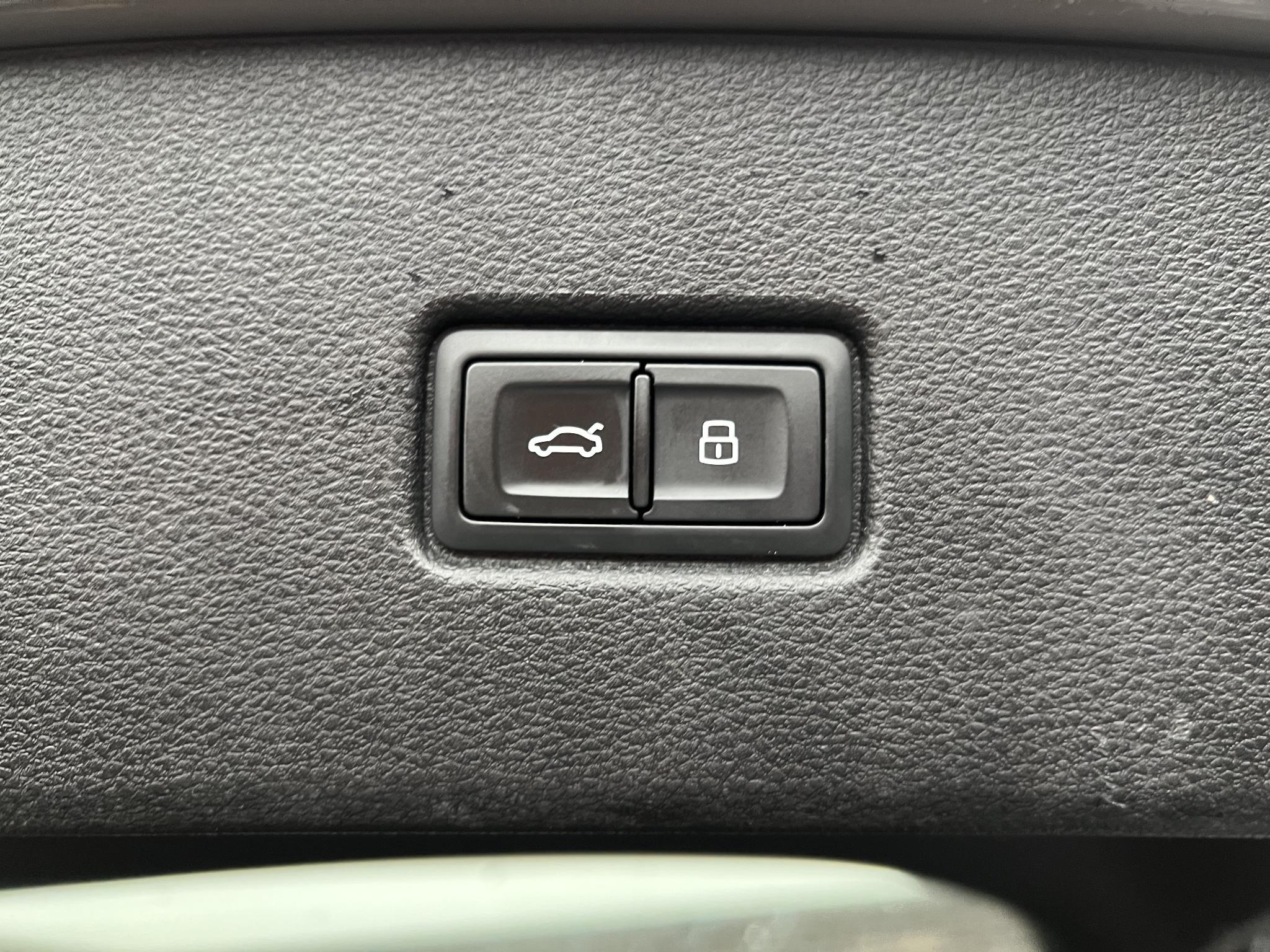 Foto van Audi Q5 Sportback 55 TFSI E