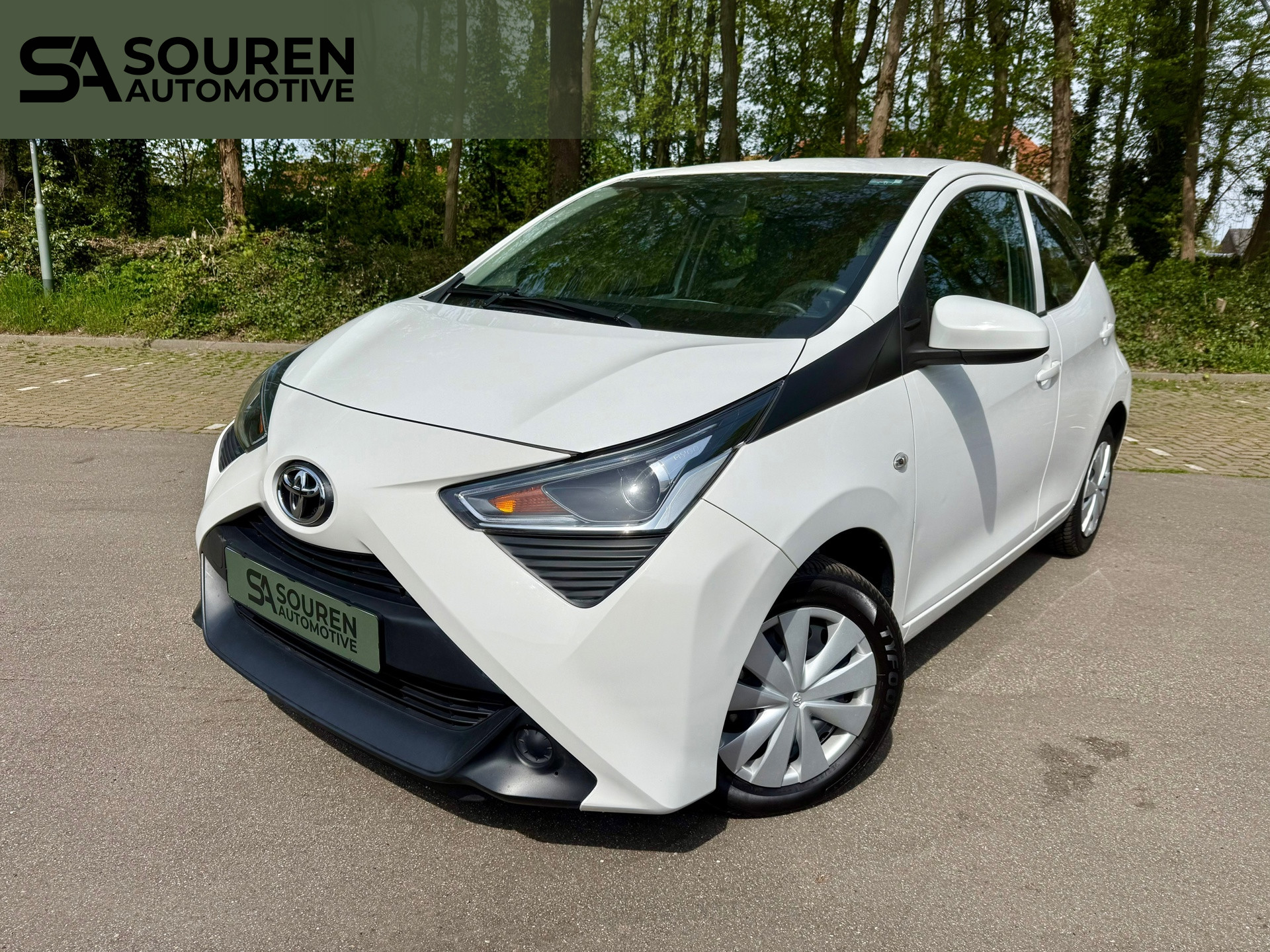 Toyota Toyota Aygo 1.0 VVT-i x / Airco / Electro Ramen 2019 - voorkant