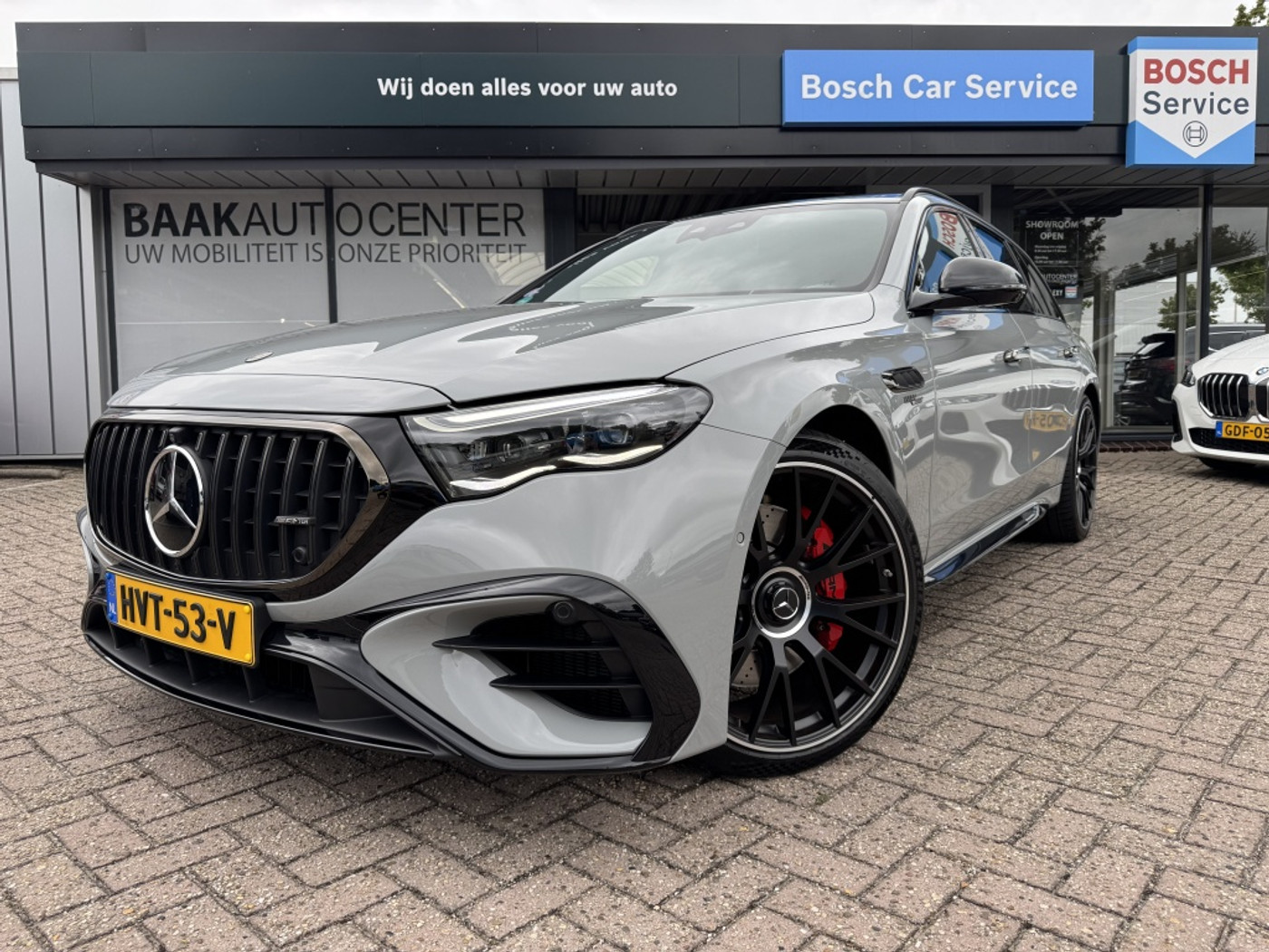 Foto van Mercedes-Benz AMG E 53 Hybrid