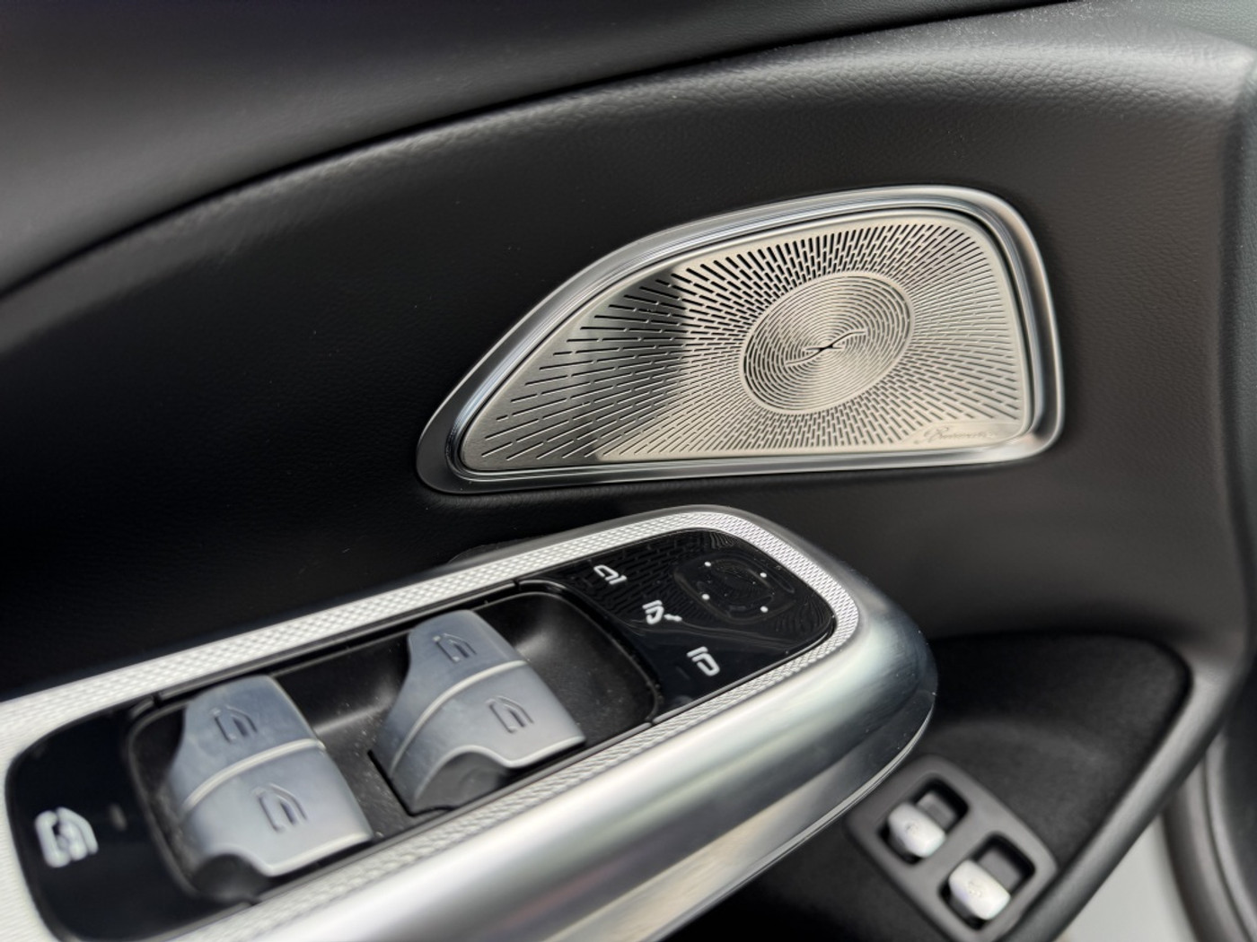 Foto van Mercedes-Benz AMG E 53 Hybrid