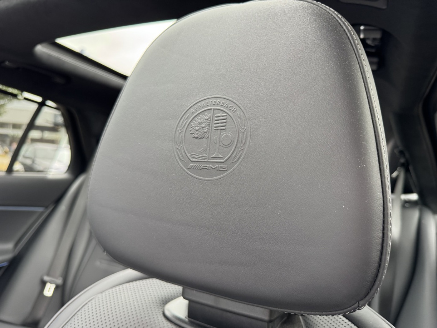 Foto van Mercedes-Benz AMG E 53 Hybrid