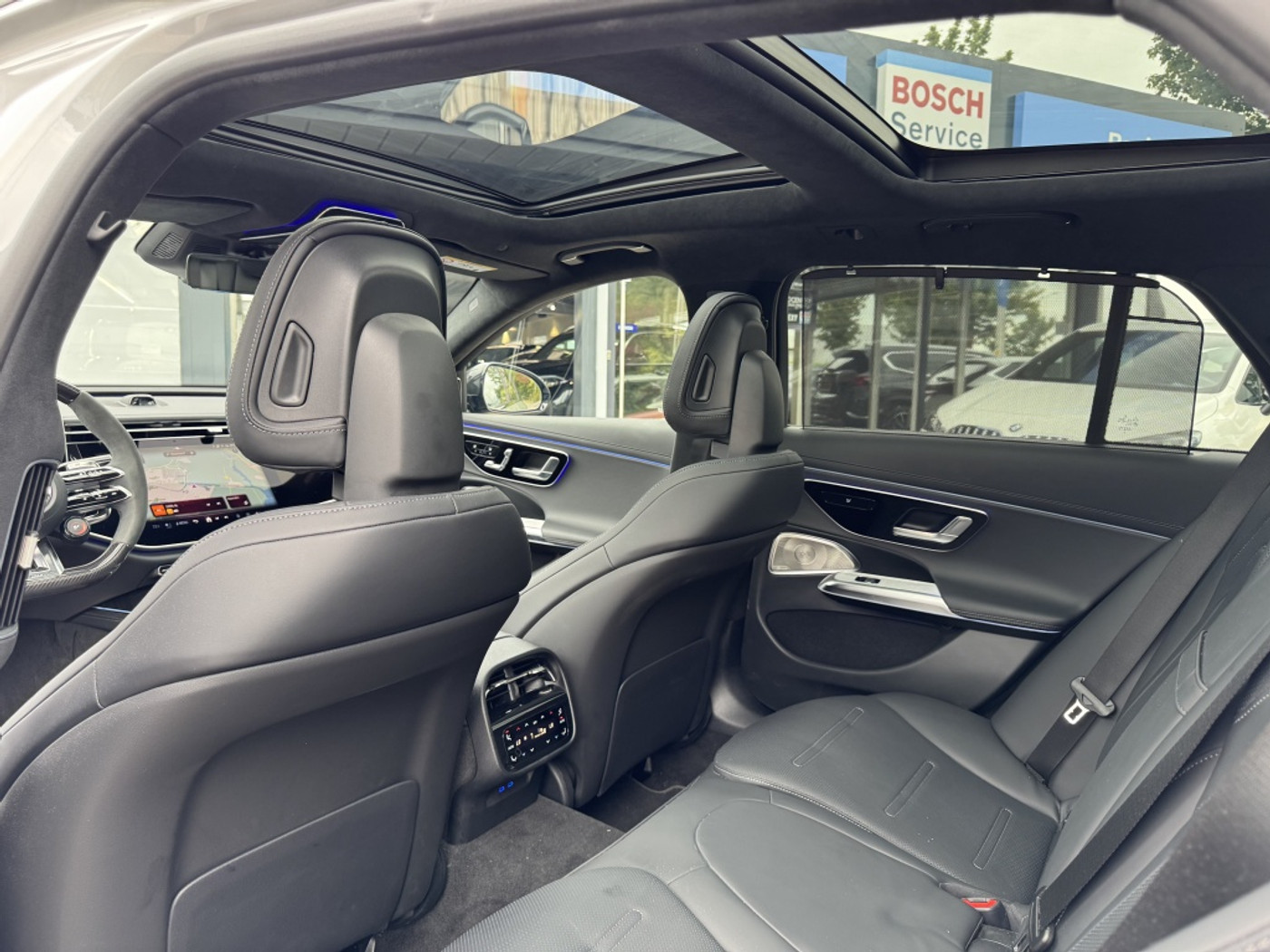 Foto van Mercedes-Benz AMG E 53 Hybrid