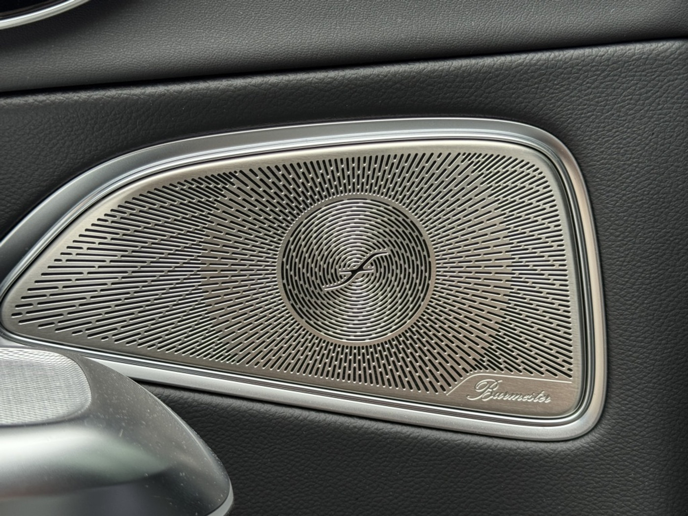 Foto van Mercedes-Benz AMG E 53 Hybrid