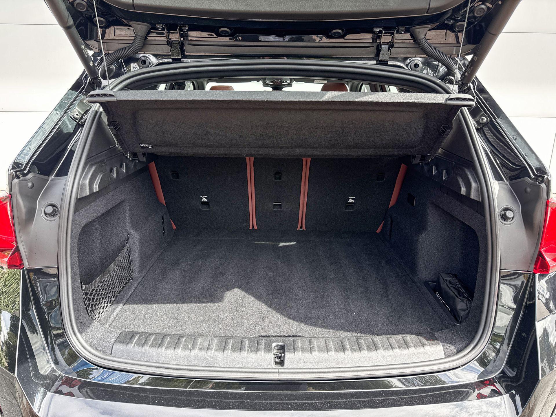 Foto van BMW Ix1 Xdrive30
