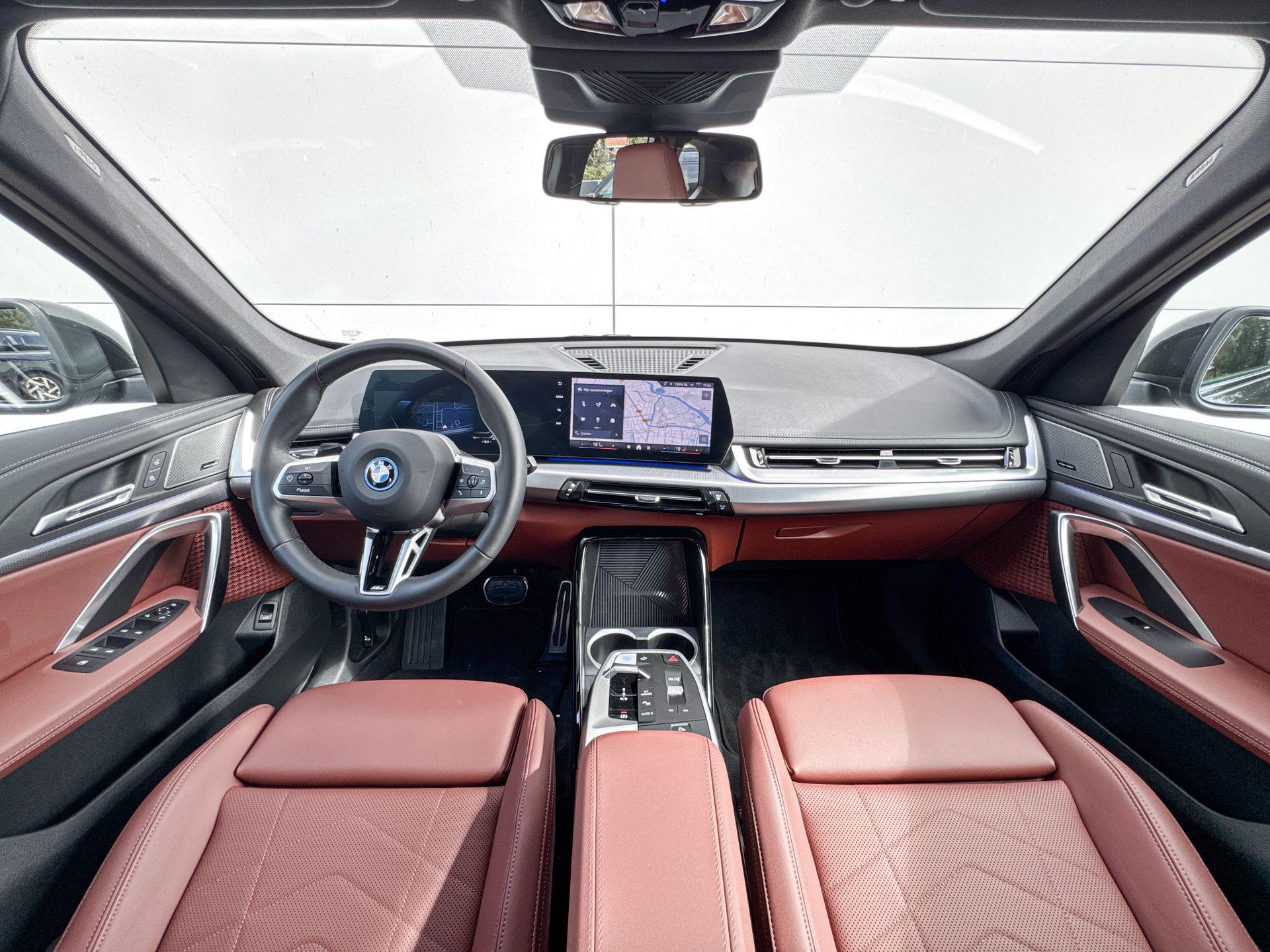 Foto van BMW Ix1 Xdrive30