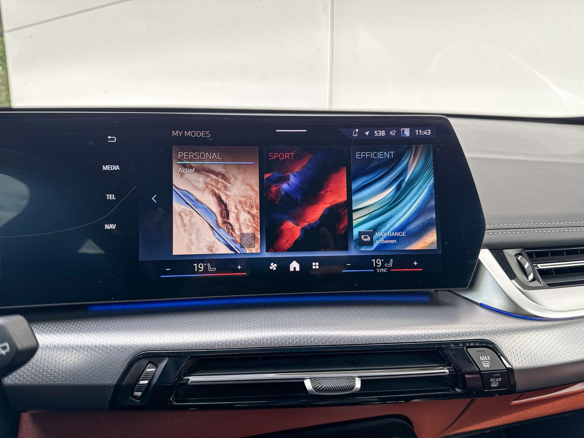 Foto van BMW Ix1 Xdrive30
