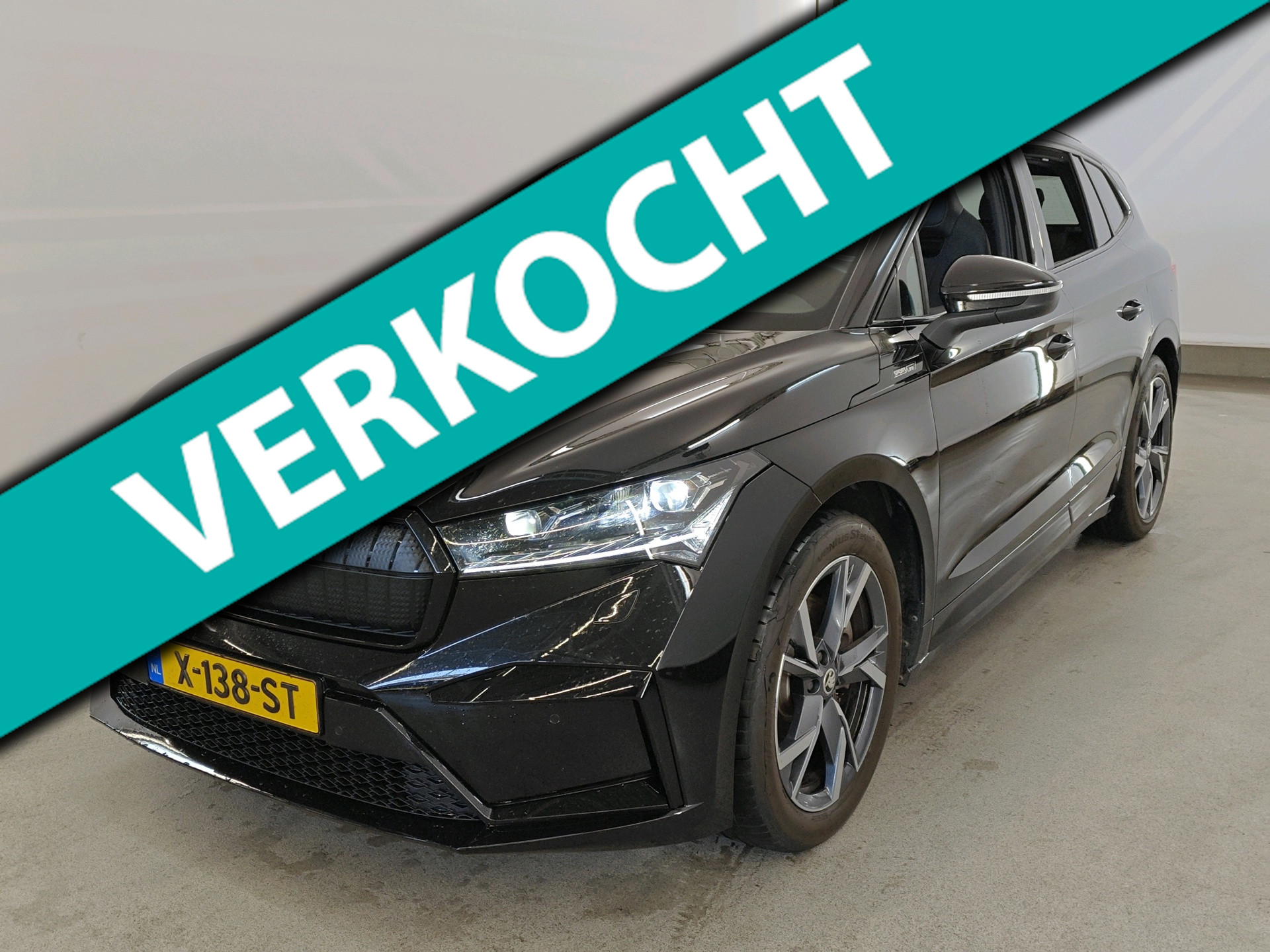 Skoda Enyaq 85 85 286pk Sportline | SOH 93% | Trekhaak wegklapbaar | LED | Keyless | Camera | PDC | CarPlay | 20" | Stoelverwarming 2024 - voorkant