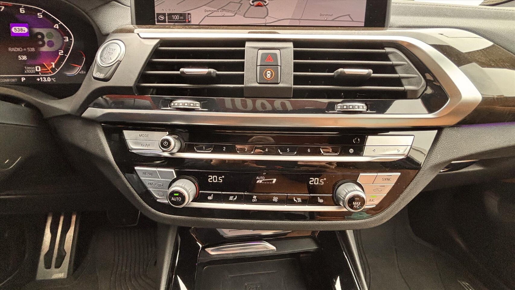 Foto van BMW X3 M40i