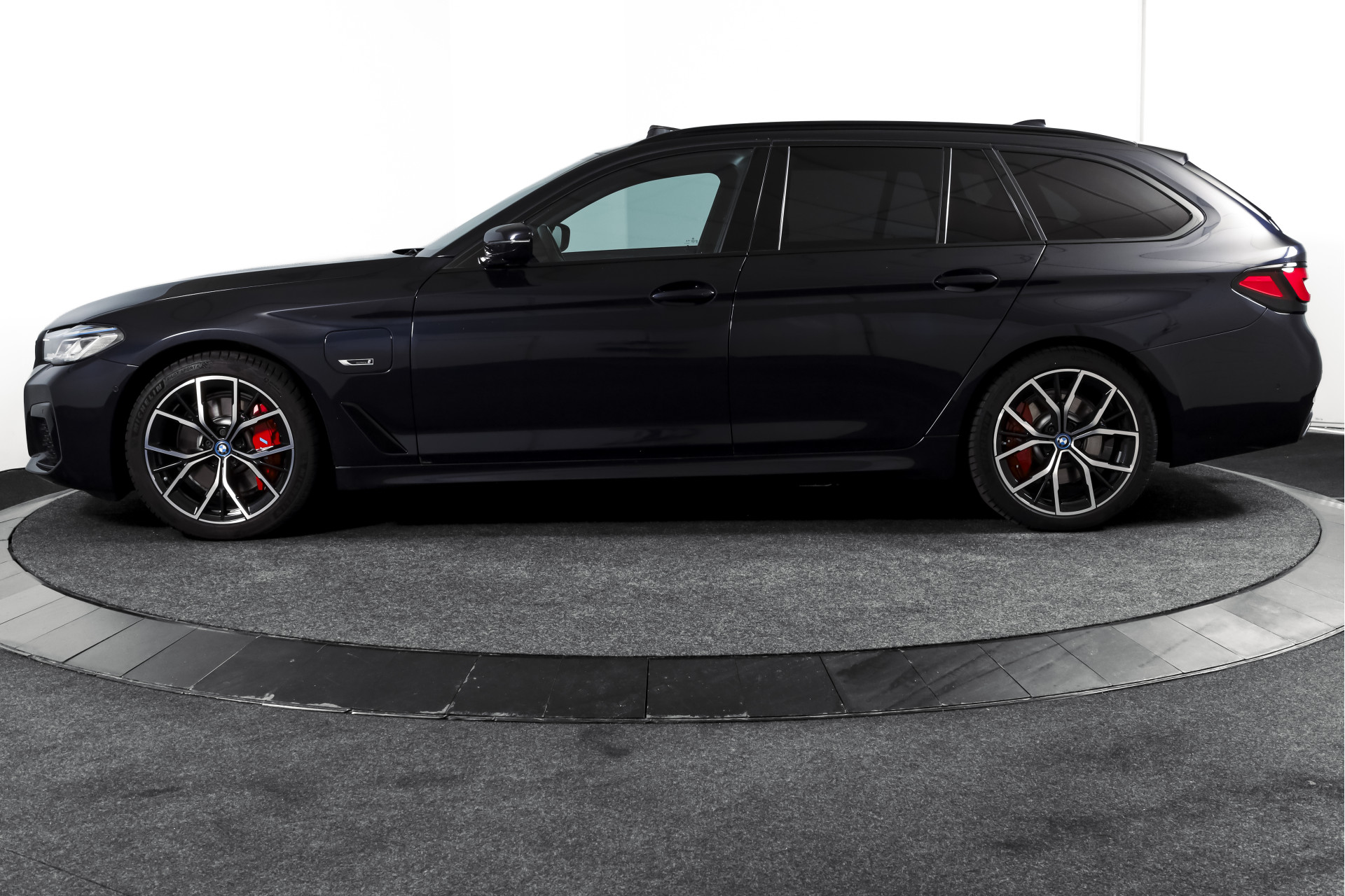 Foto van BMW 530e