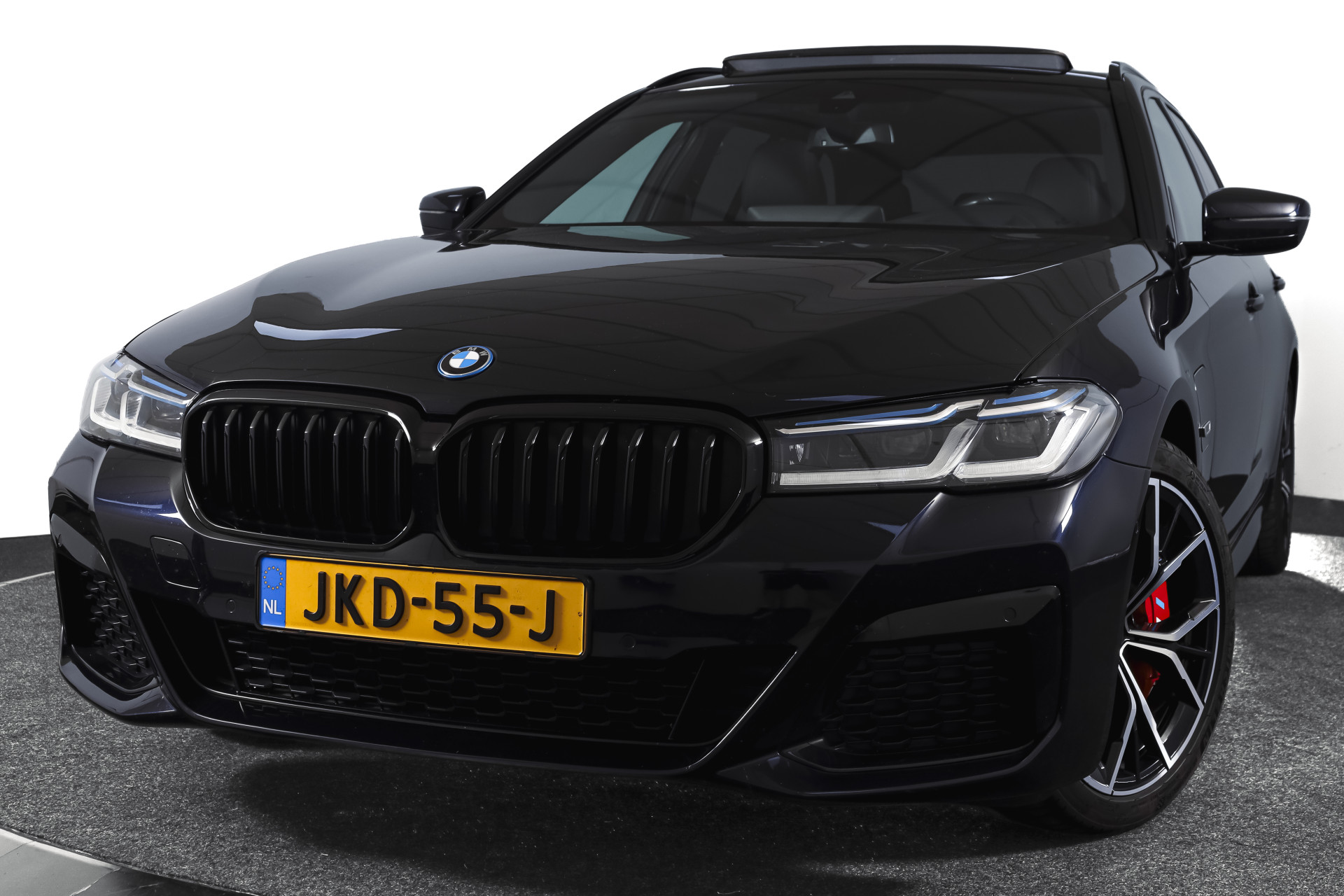 Foto van BMW 530e