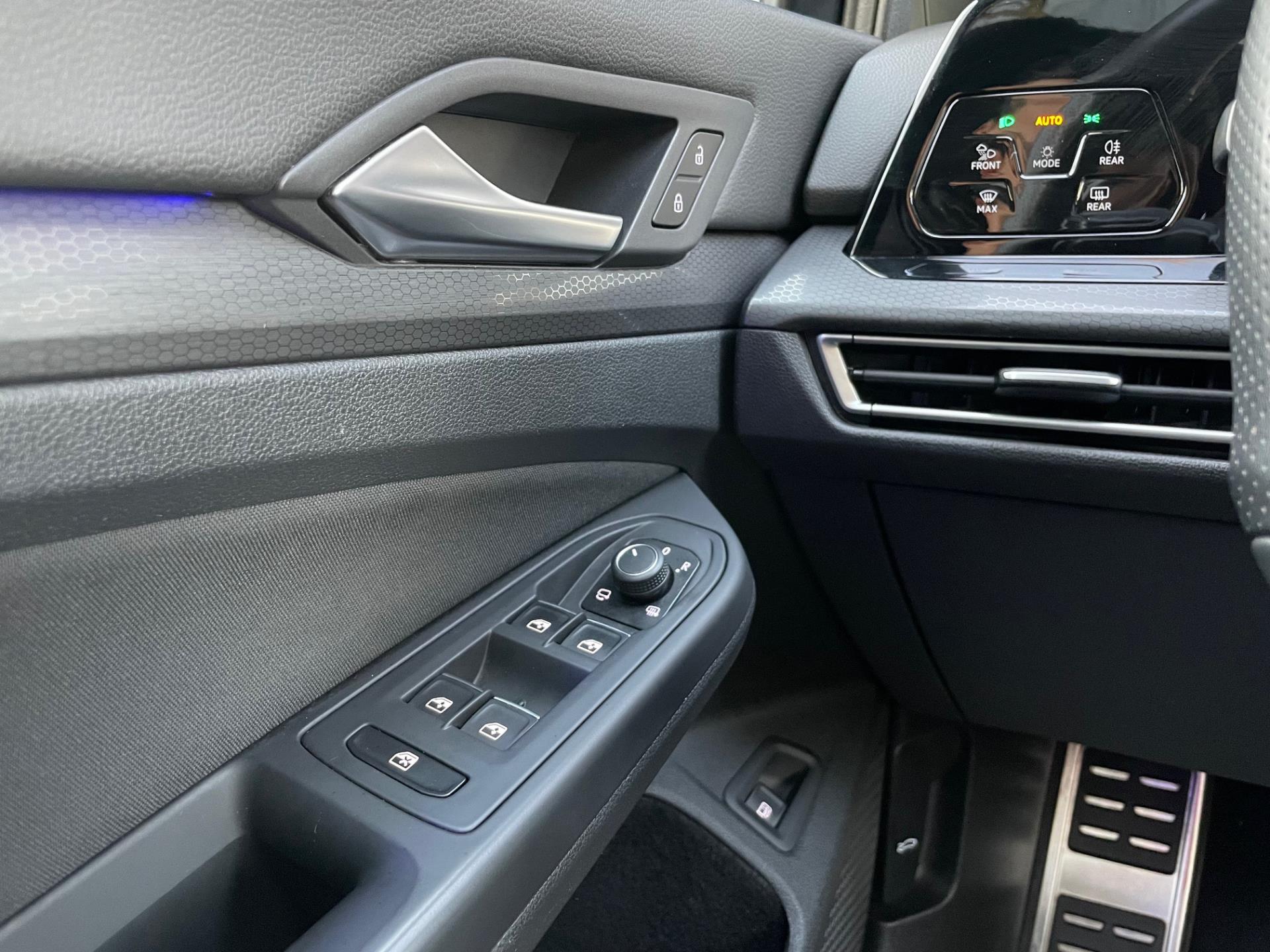 Foto van Volkswagen Golf GTE