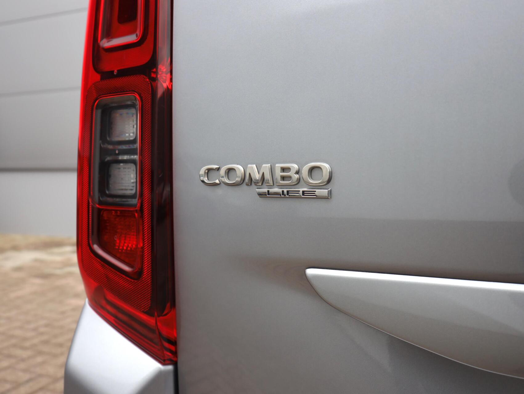 Foto van Opel Combo Life