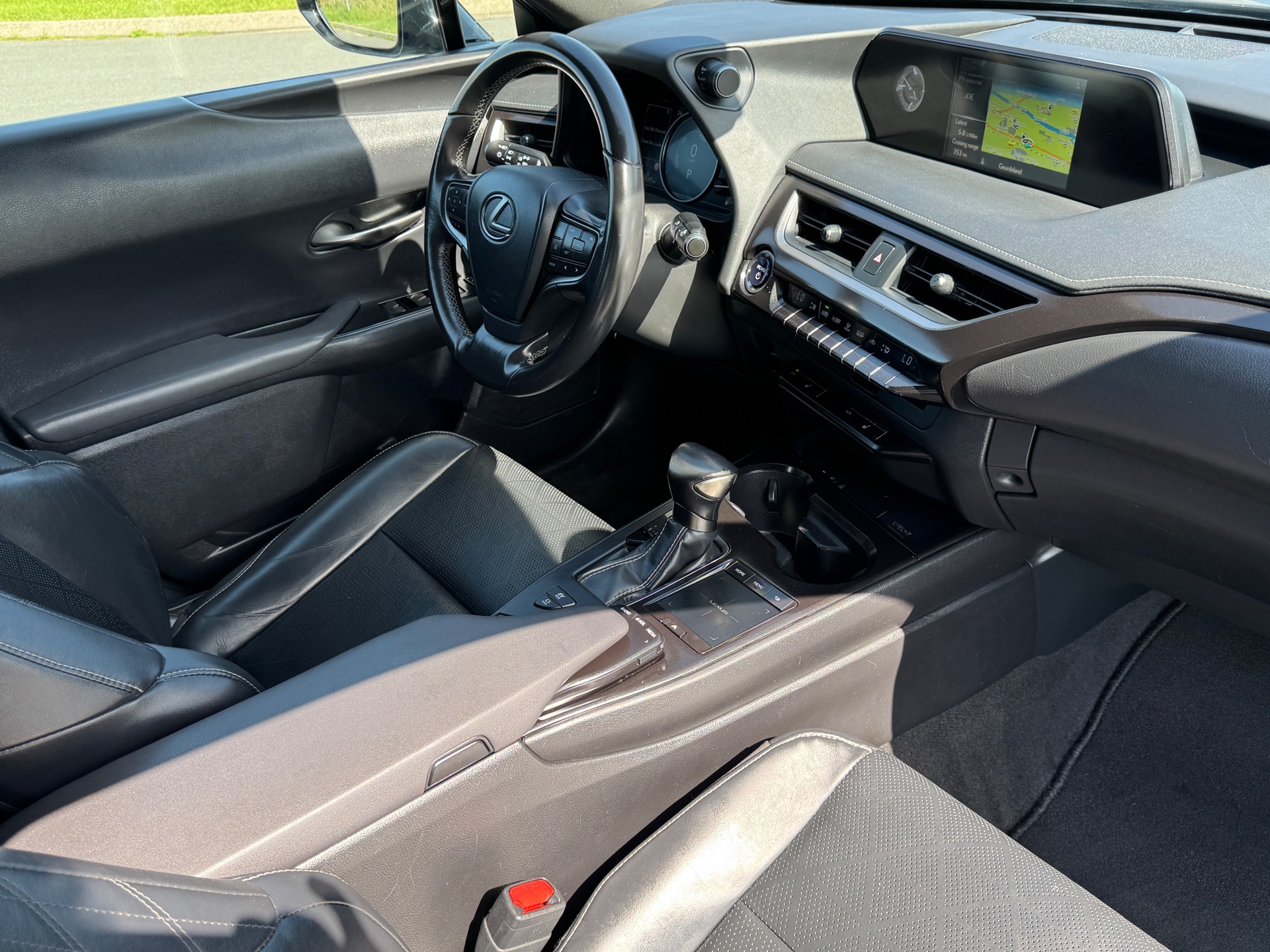 Foto van Lexus Lexus Ux250h