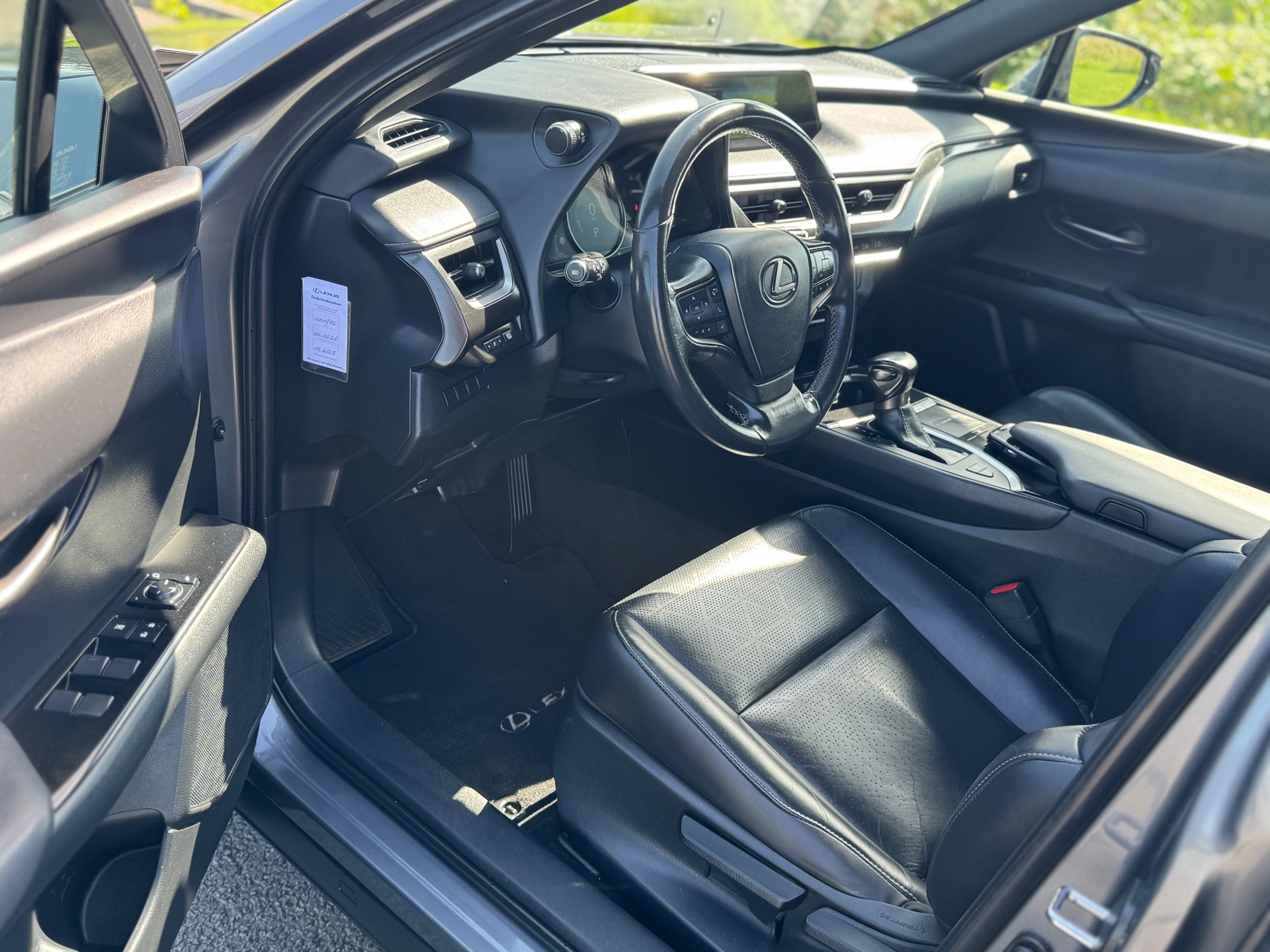 Foto van Lexus Lexus Ux250h