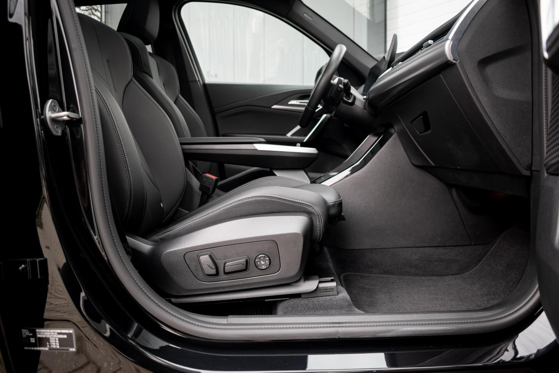 Foto van BMW X1 Xdrive23i