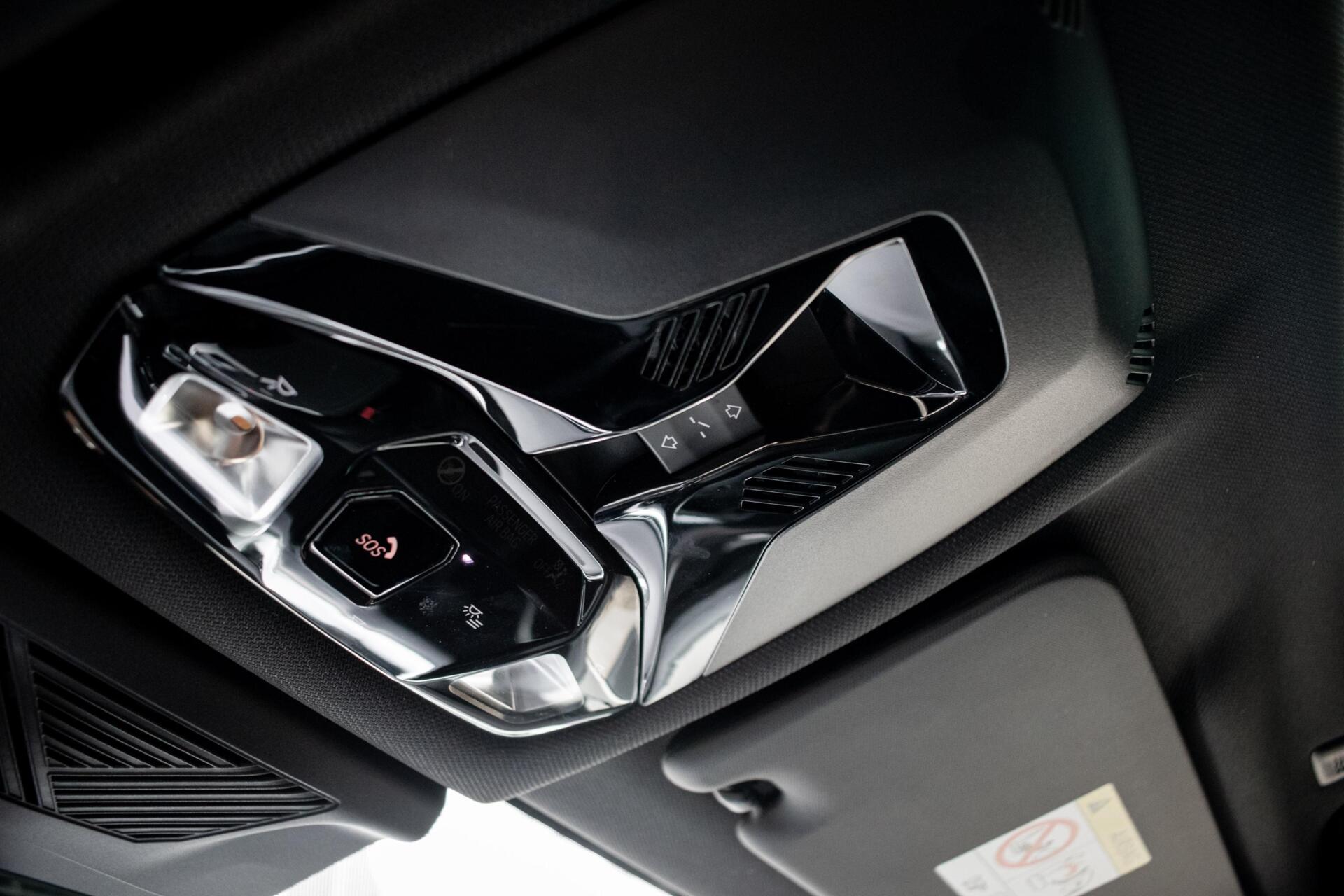 Foto van BMW X1 Xdrive23i