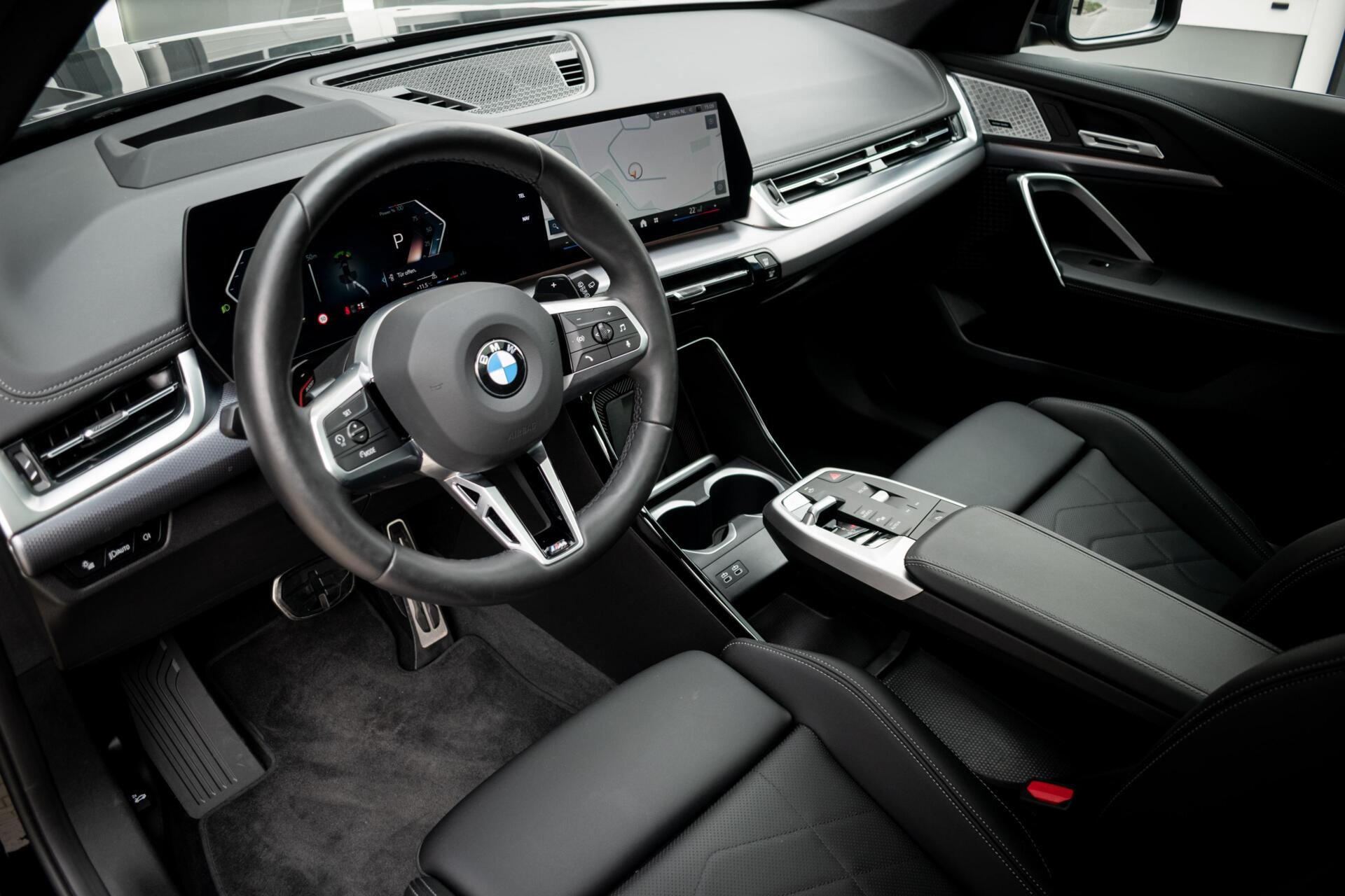 Foto van BMW X1 Xdrive23i