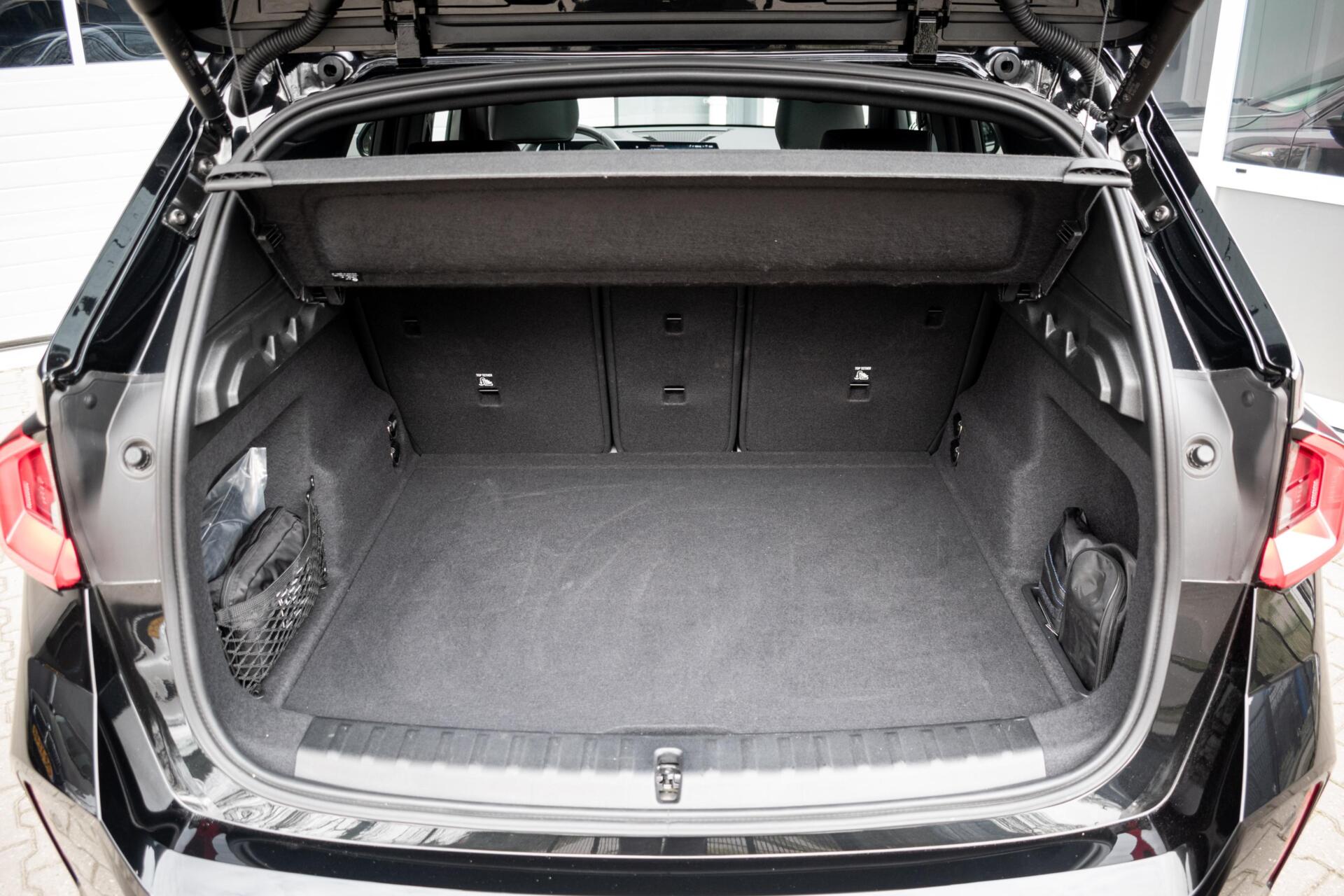 Foto van BMW X1 Xdrive23i