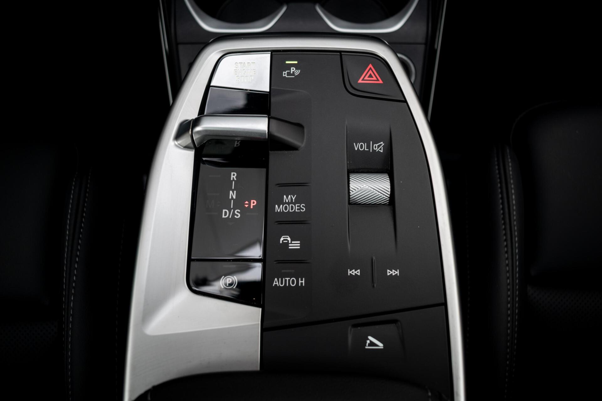Foto van BMW X1 Xdrive23i