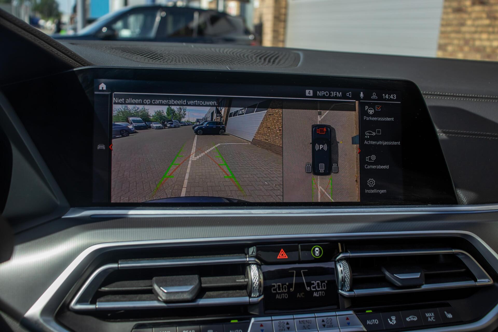 Foto van BMW X5 Xdrive45e