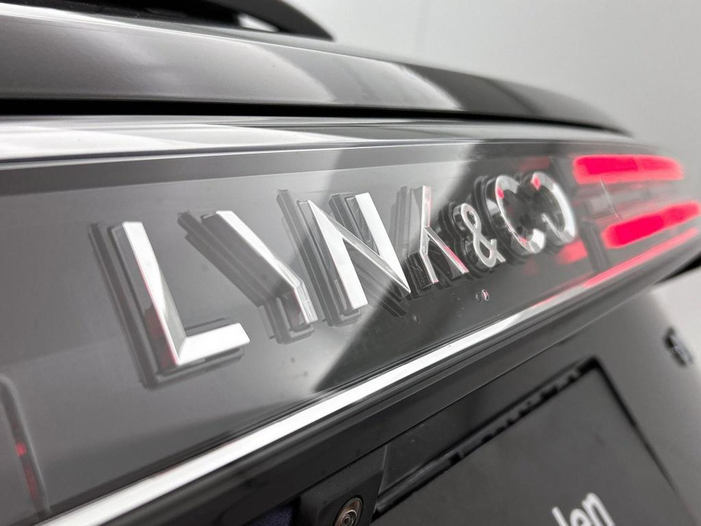 Foto van Lynk&co LYNK & Co 01