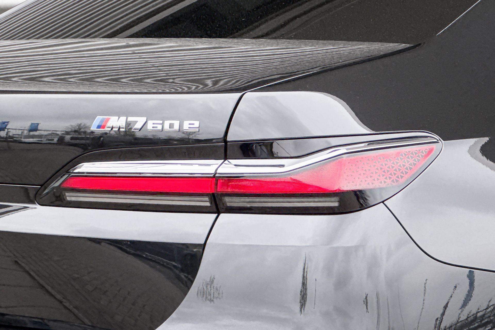 Foto van BMW M760e xDrive