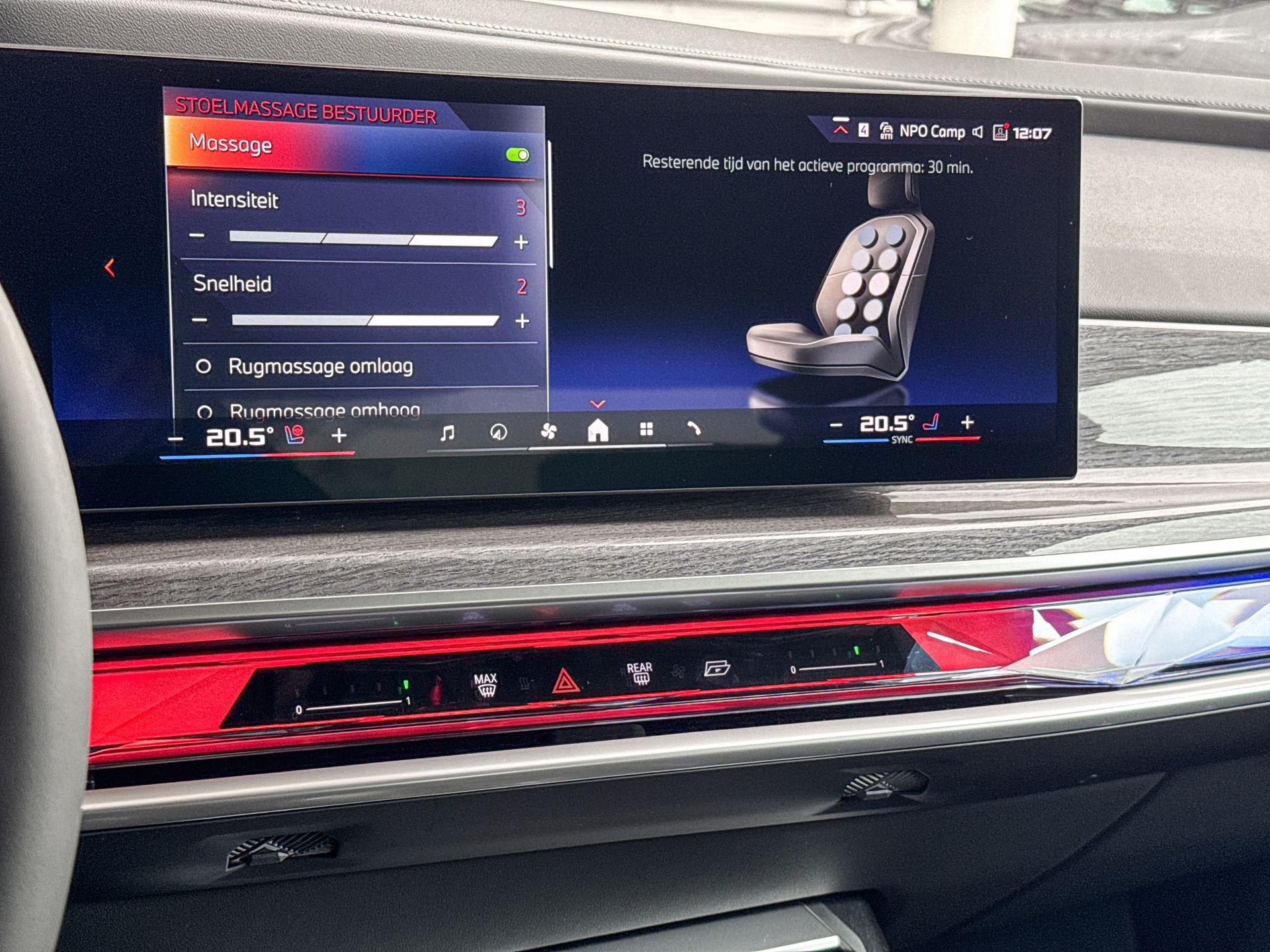 Foto van BMW M760e xDrive