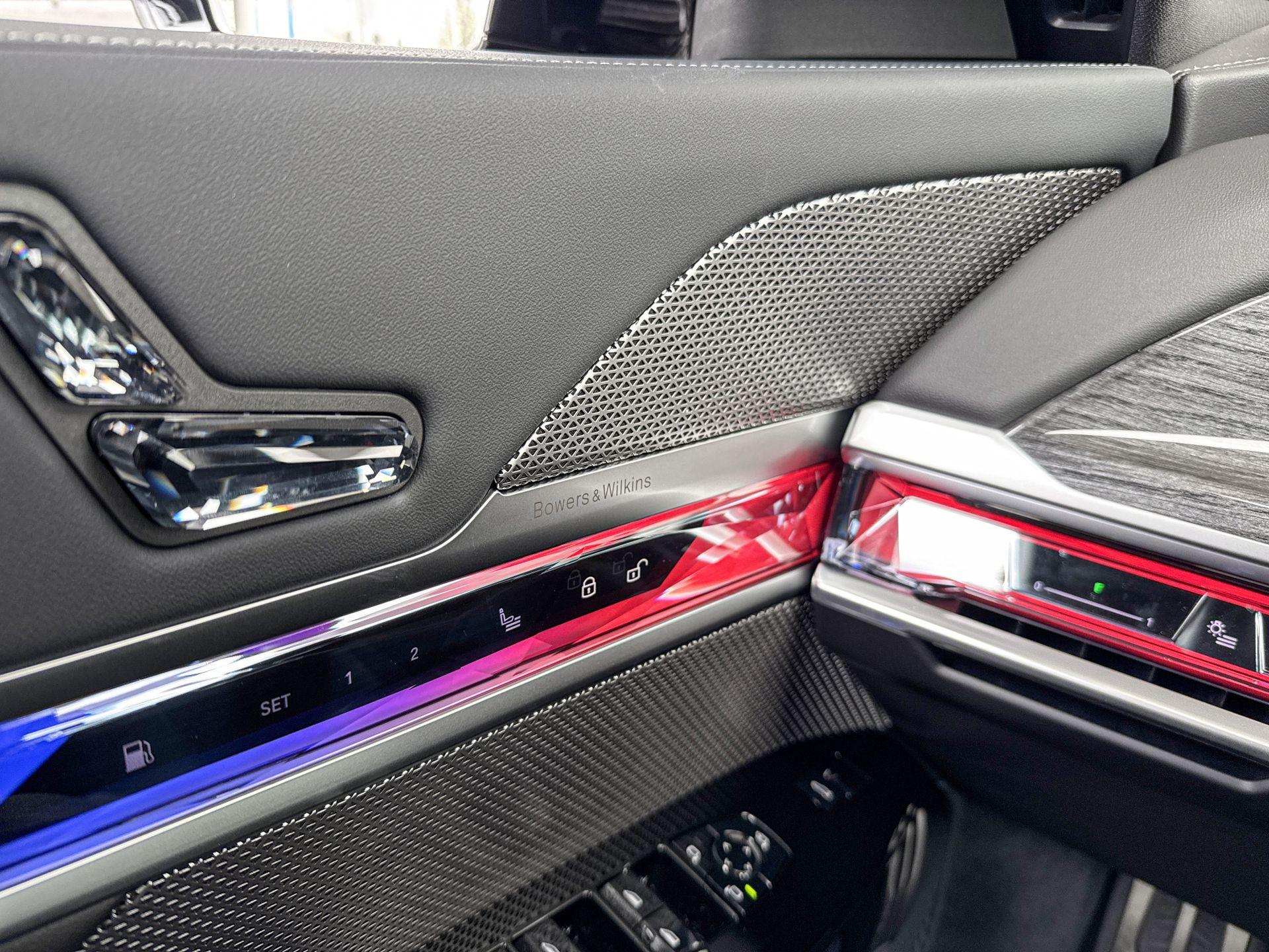 Foto van BMW M760e xDrive