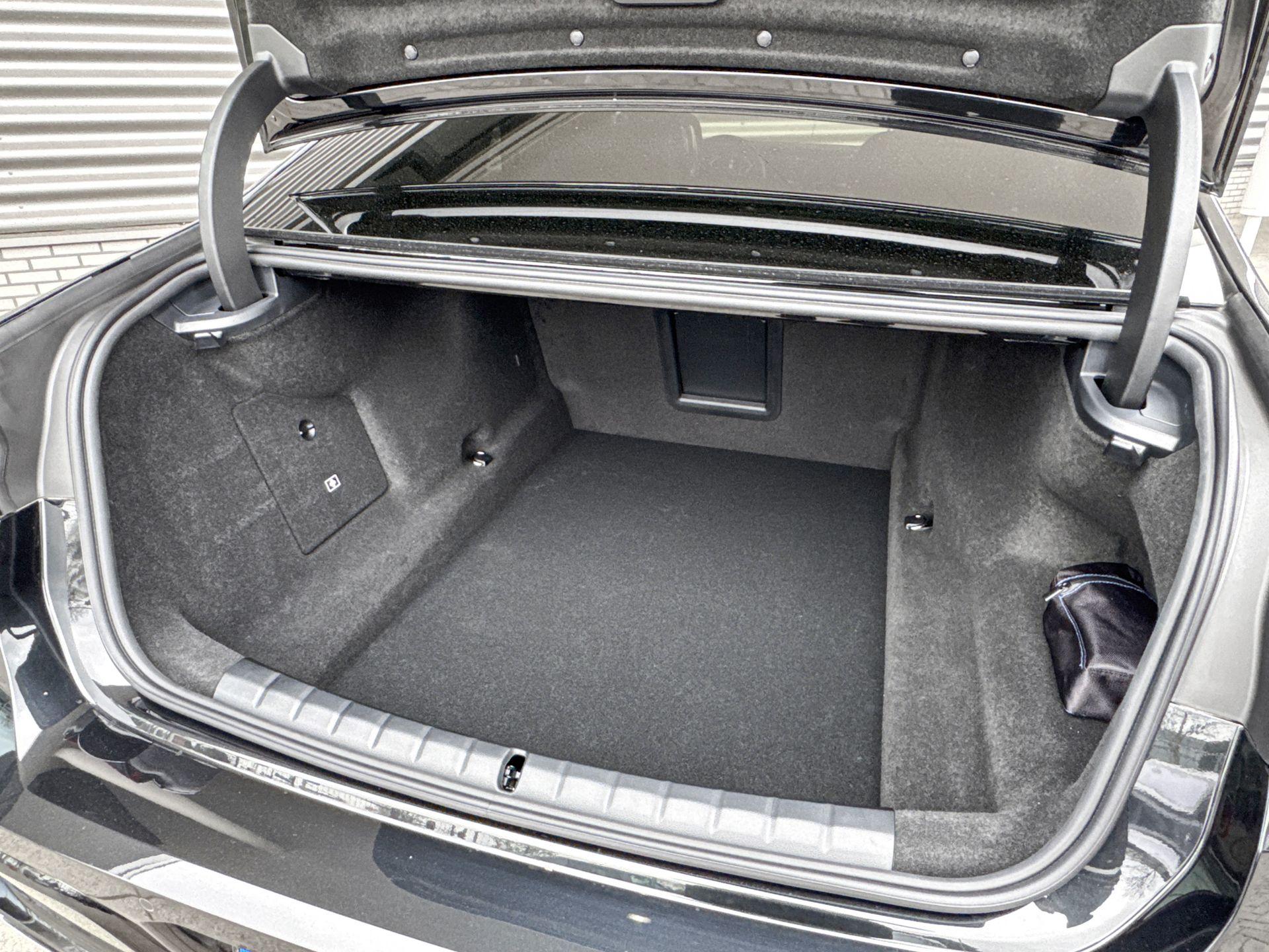 Foto van BMW M760e xDrive