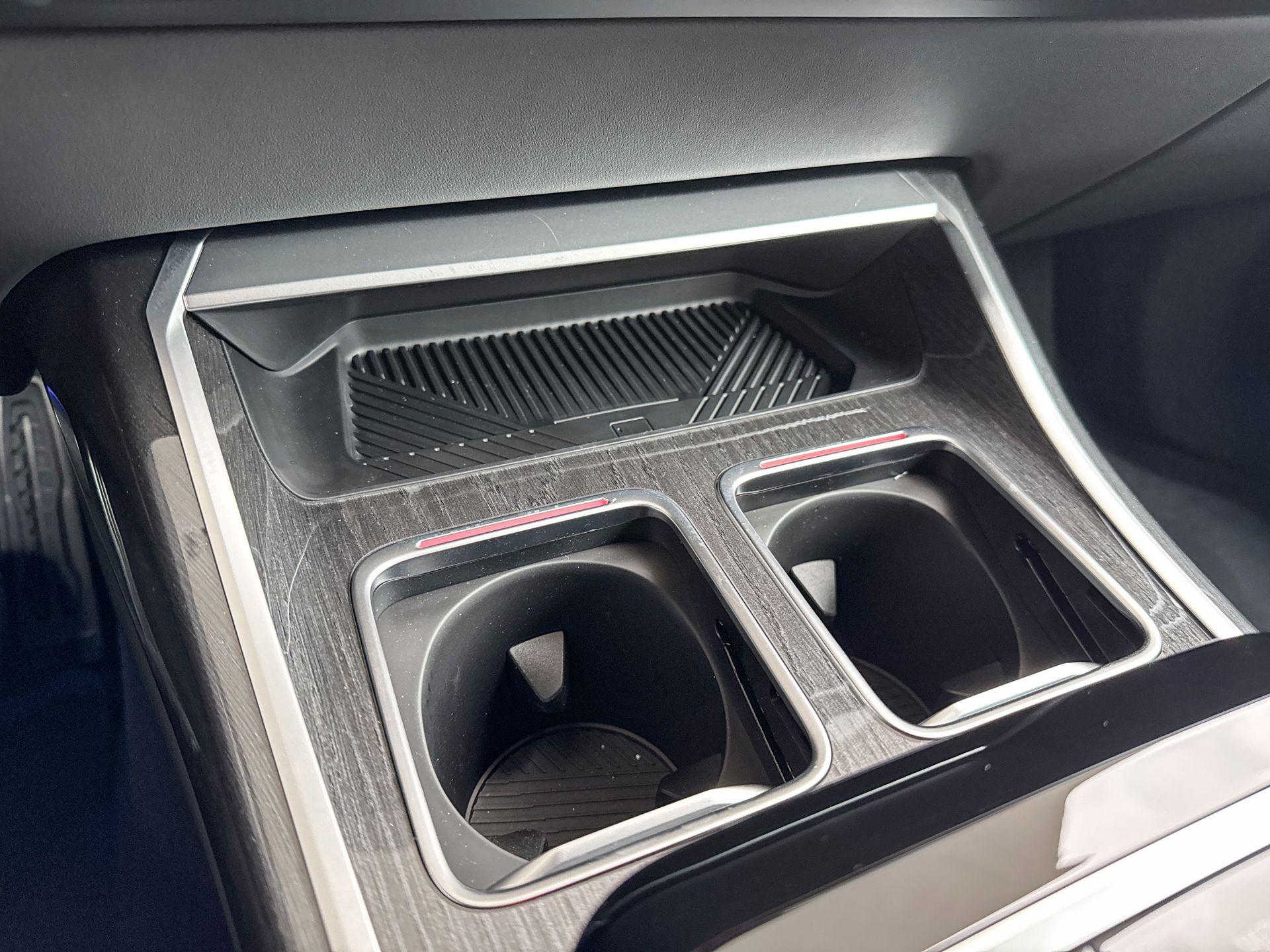 Foto van BMW M760e xDrive